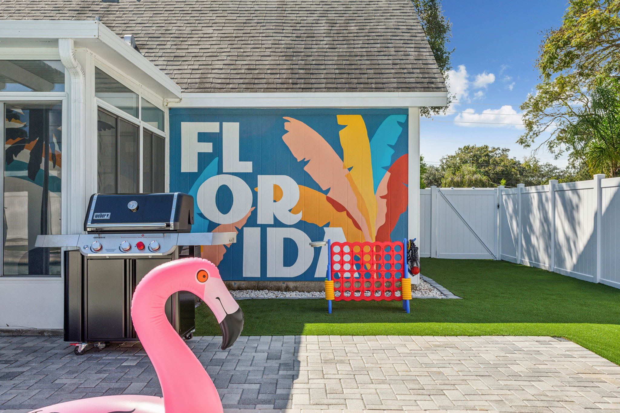 Tropical boho retreat w/private salt pool & games