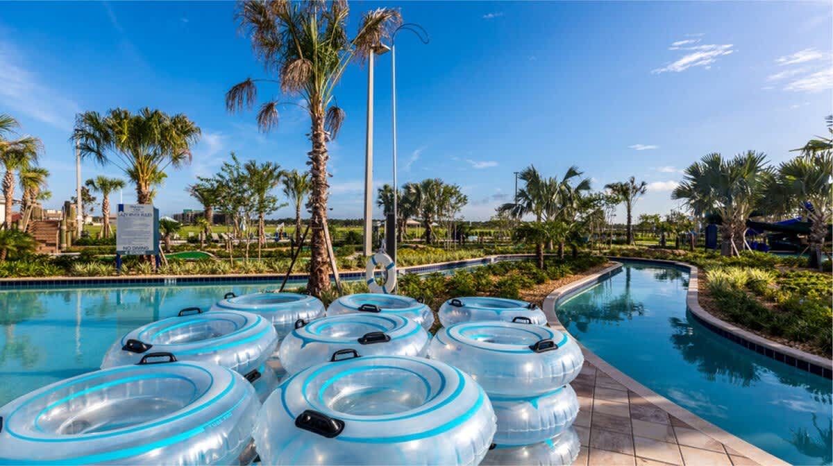 9 MI to Disney w Pool + Arcade + FREE Waterpark