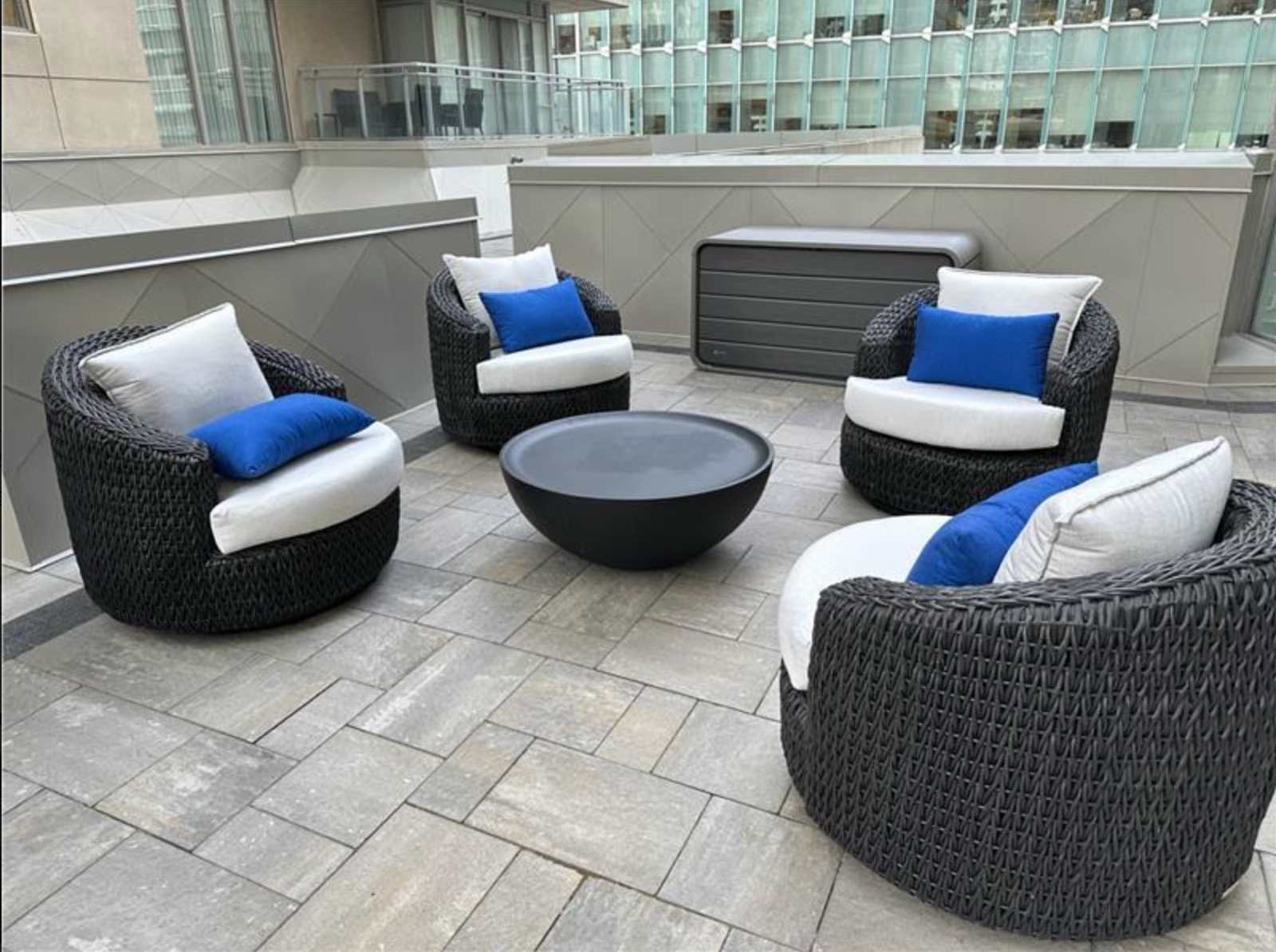 5th floor furnished terrace