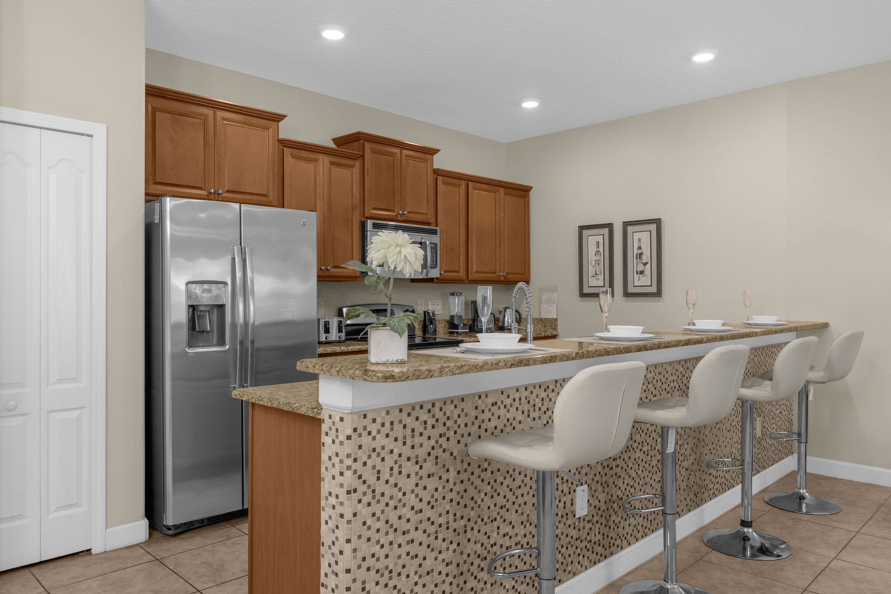 Fully Equipped Kitchen with Bar Seating