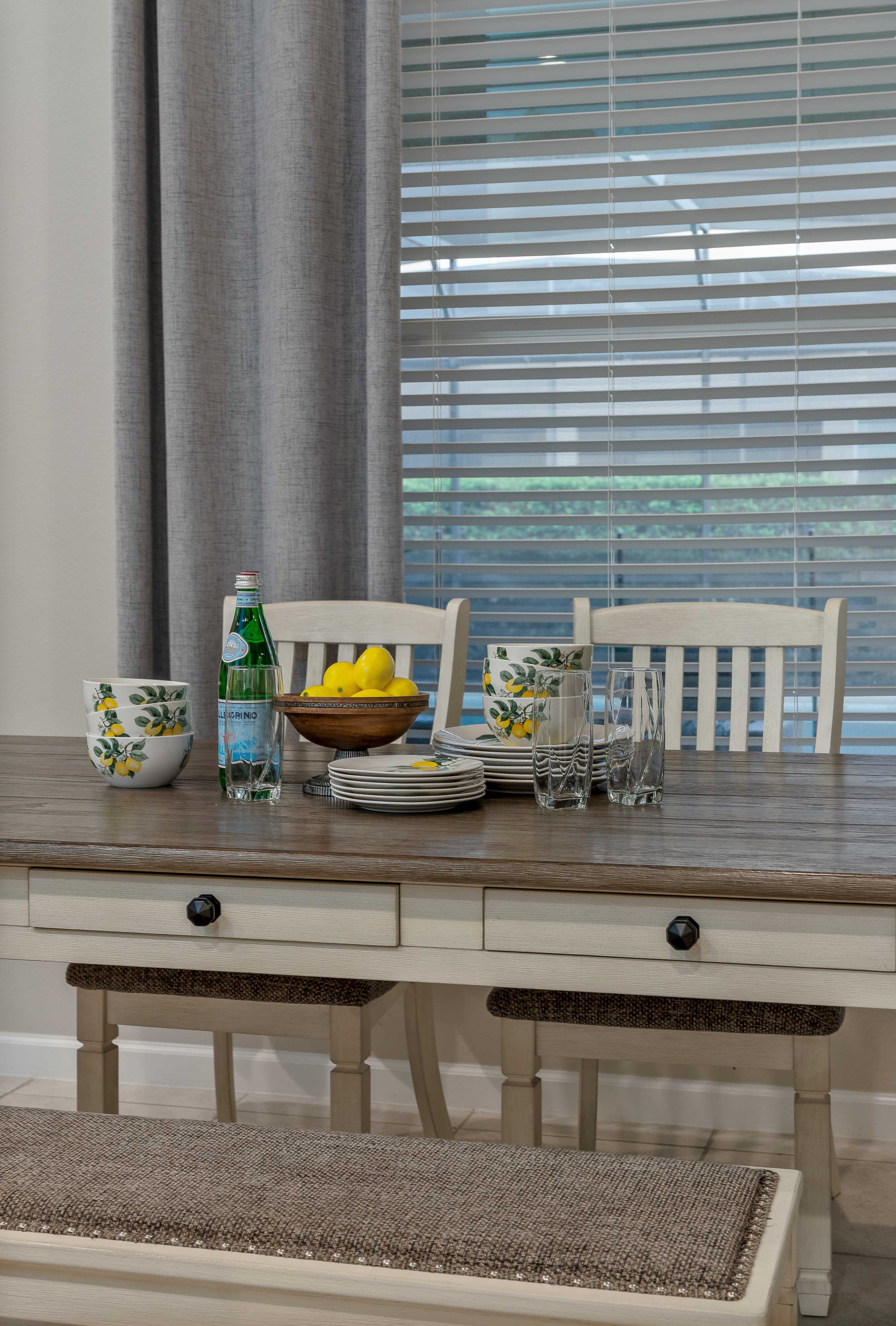 Heated Pool, Lazy River, Game Room 12 MI to Disney