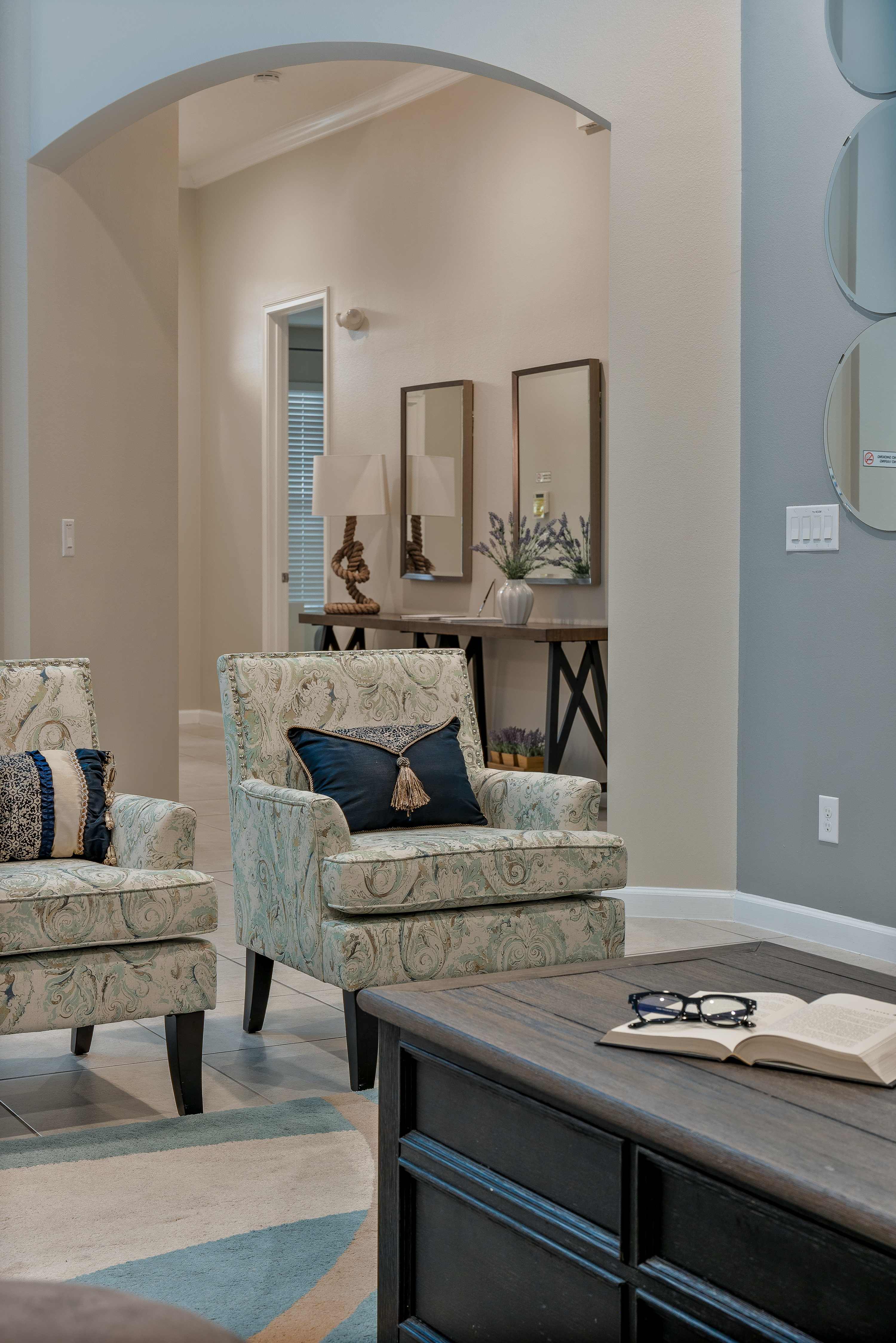 Heated Pool, Lazy River, Game Room 12 MI to Disney