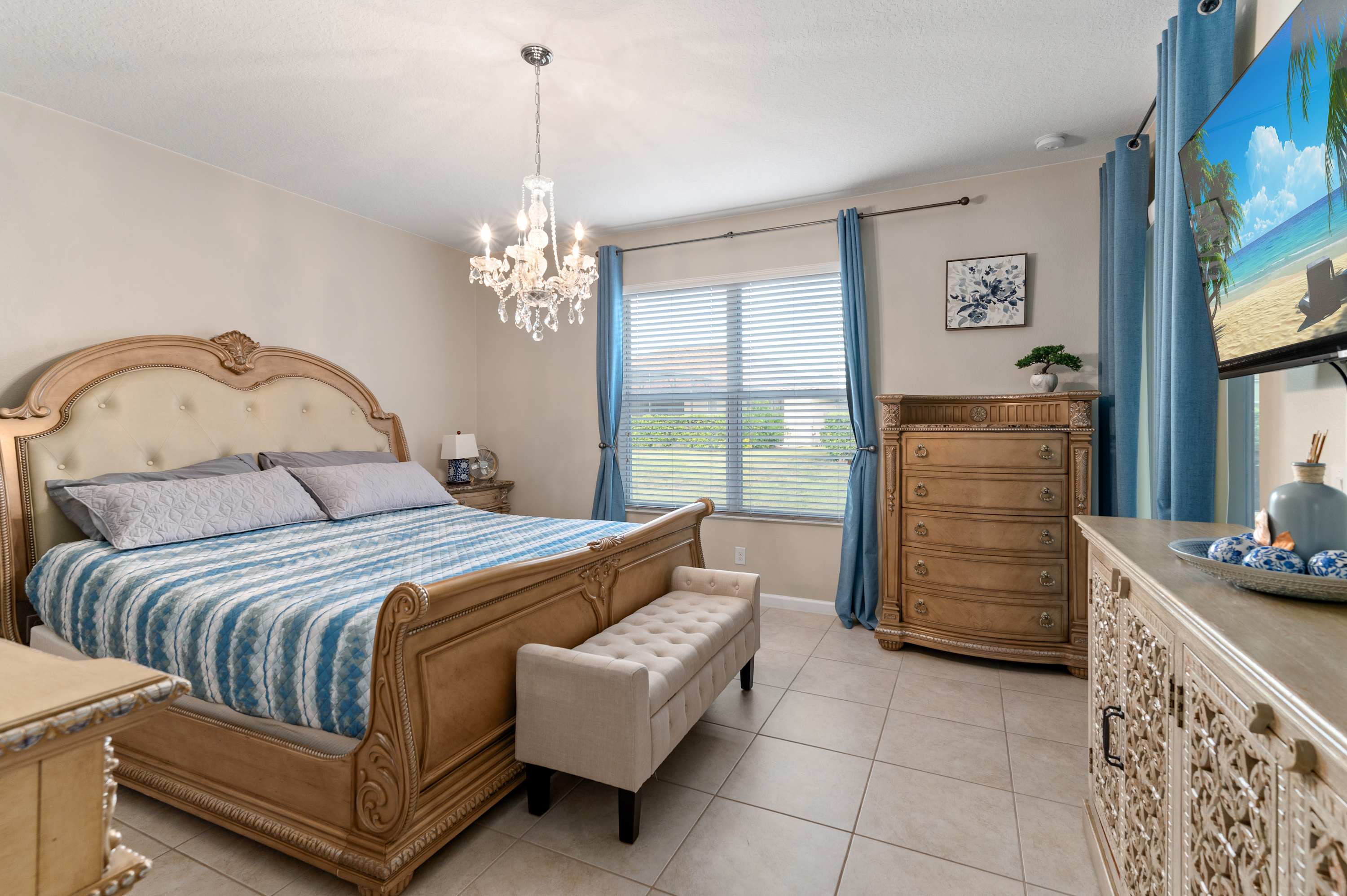 Heated Pool, Lazy River, Game Room 12 MI to Disney