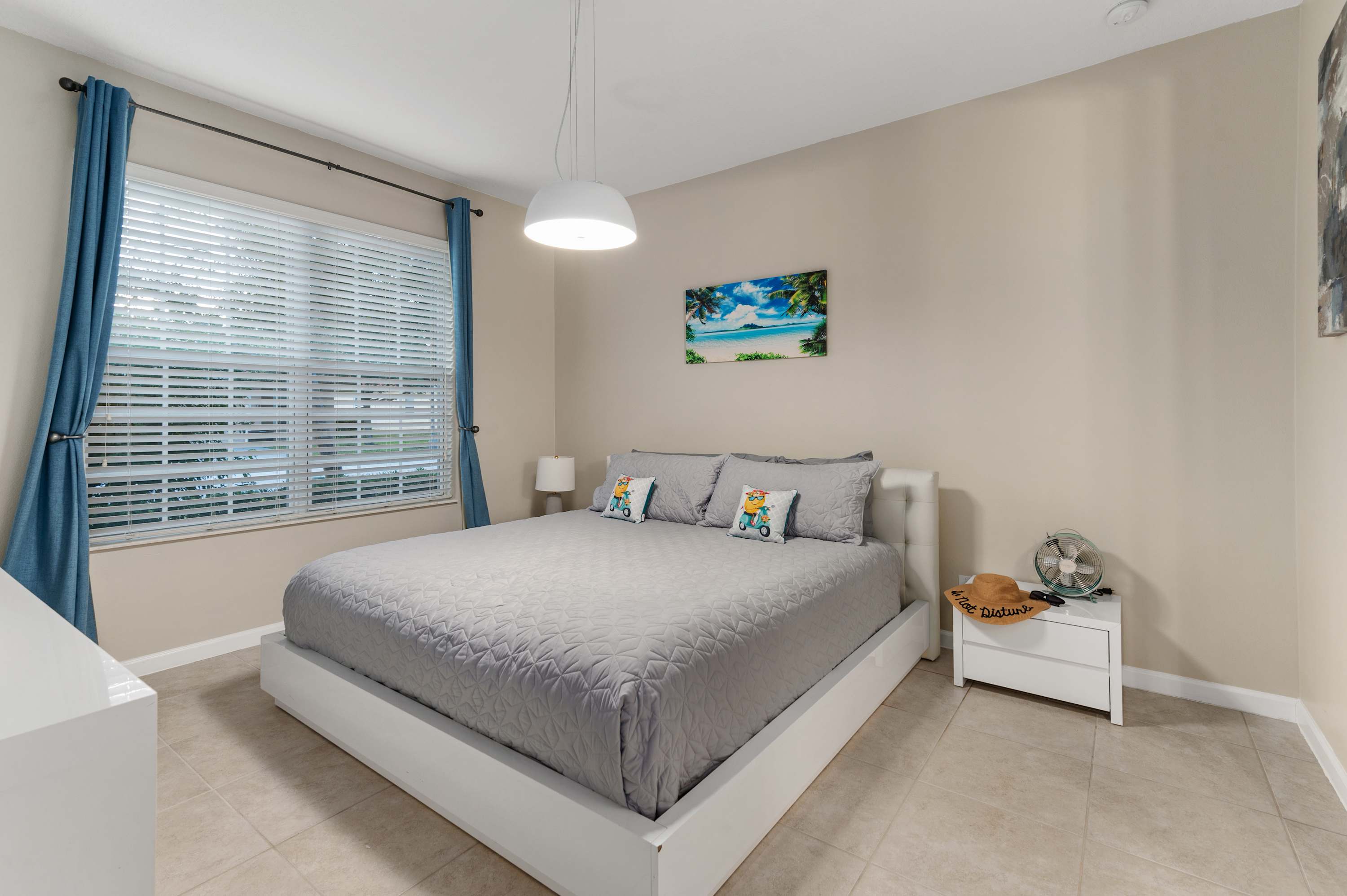 Heated Pool, Lazy River, Game Room 12 MI to Disney