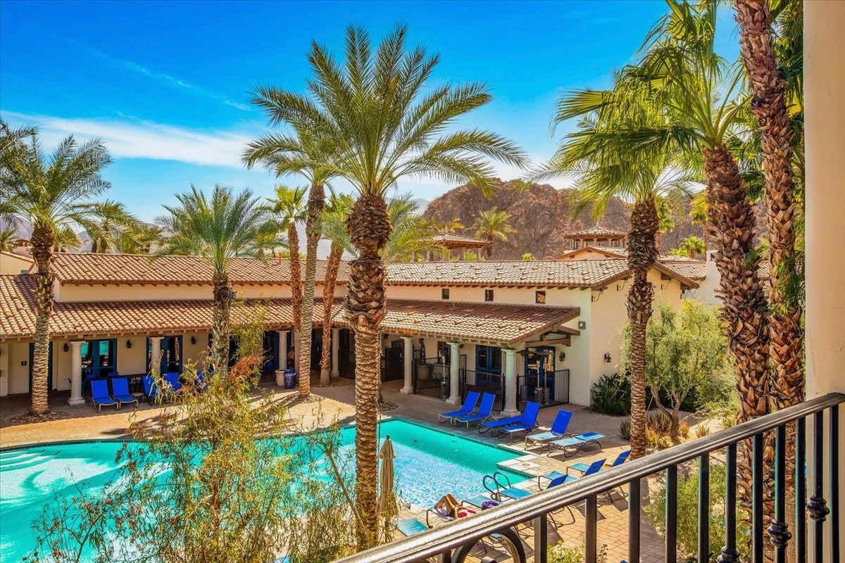 Legacy Villas Studio overlooking Main Pool #B