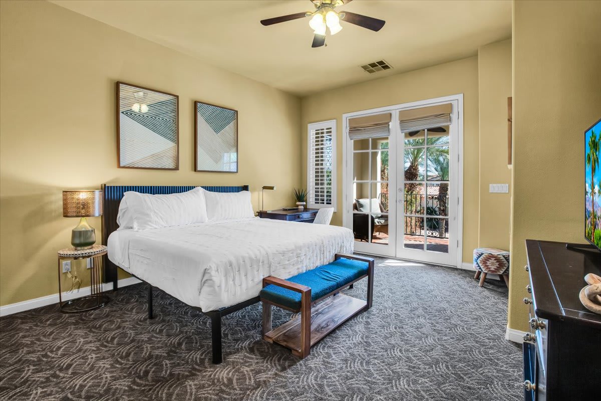 Legacy Villas Studio overlooking Main Pool #B - Photo 2