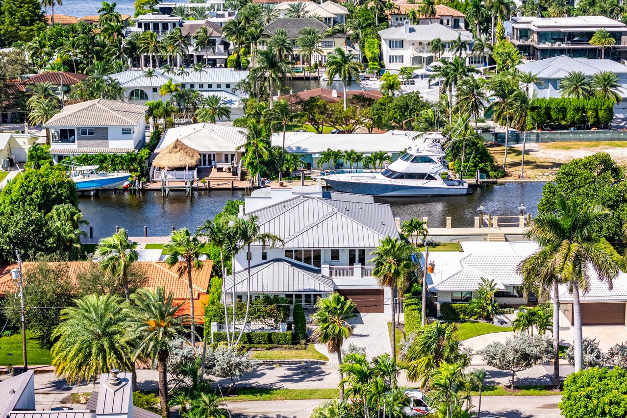 Just moments from the ocean and vibrant city life, while tucked away in peaceful waterfront elegance!