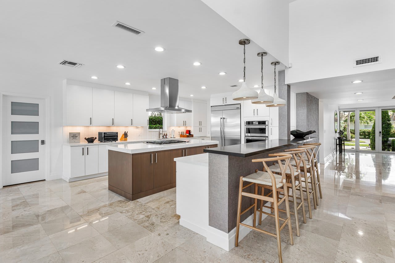 Perfect for gourmet meals and gathering with friends.