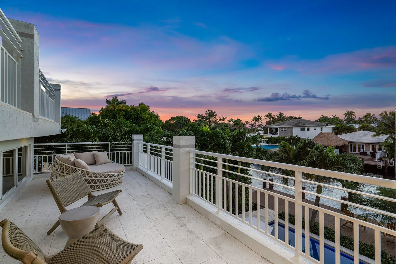 Savor breathtaking sunset views from the private balcony—a perfect spot to unwind as the day fades.