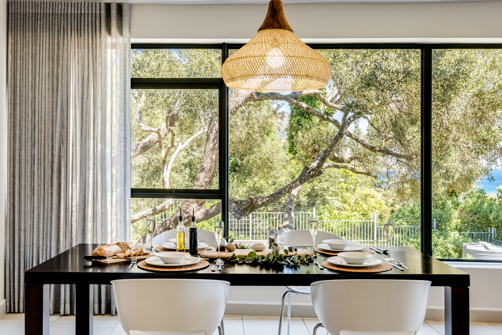 Delightful Rental w Sea Views Vadi Apartment 9