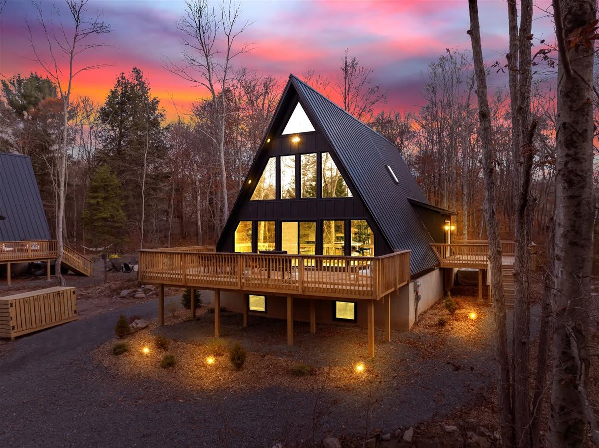 Spacious A-Frame | Hot Tub | Movie Room | Firepit — Blakeslee, PA — vacation rental
