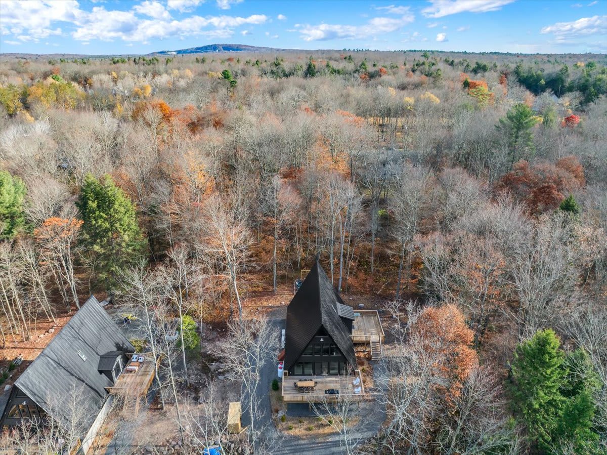 Spacious A-Frame | Hot Tub | Movie Room | Firepit