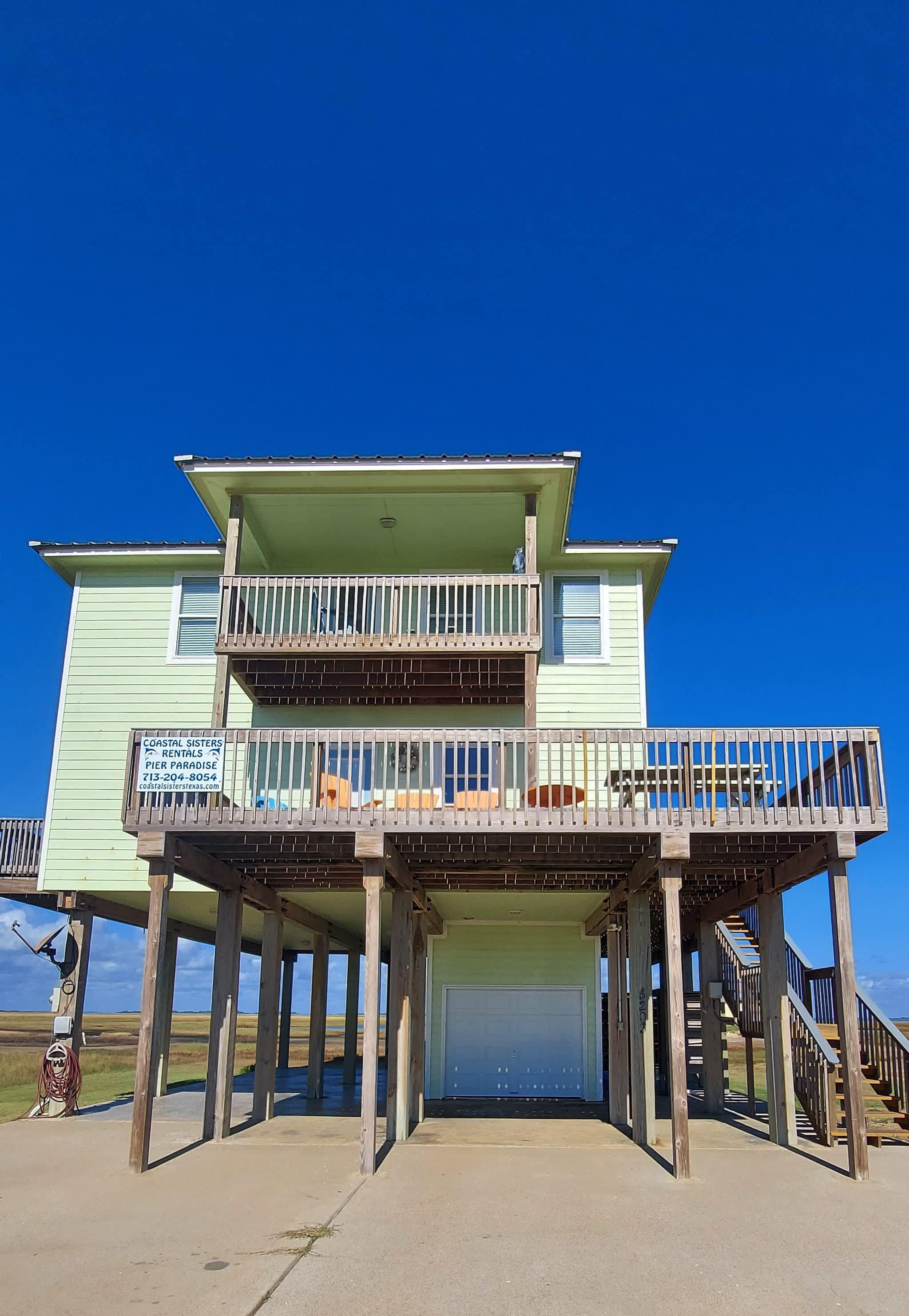 Pier Paradise - Ocean and Bay Views with Private Pier! — Freeport, TX — vacation rental