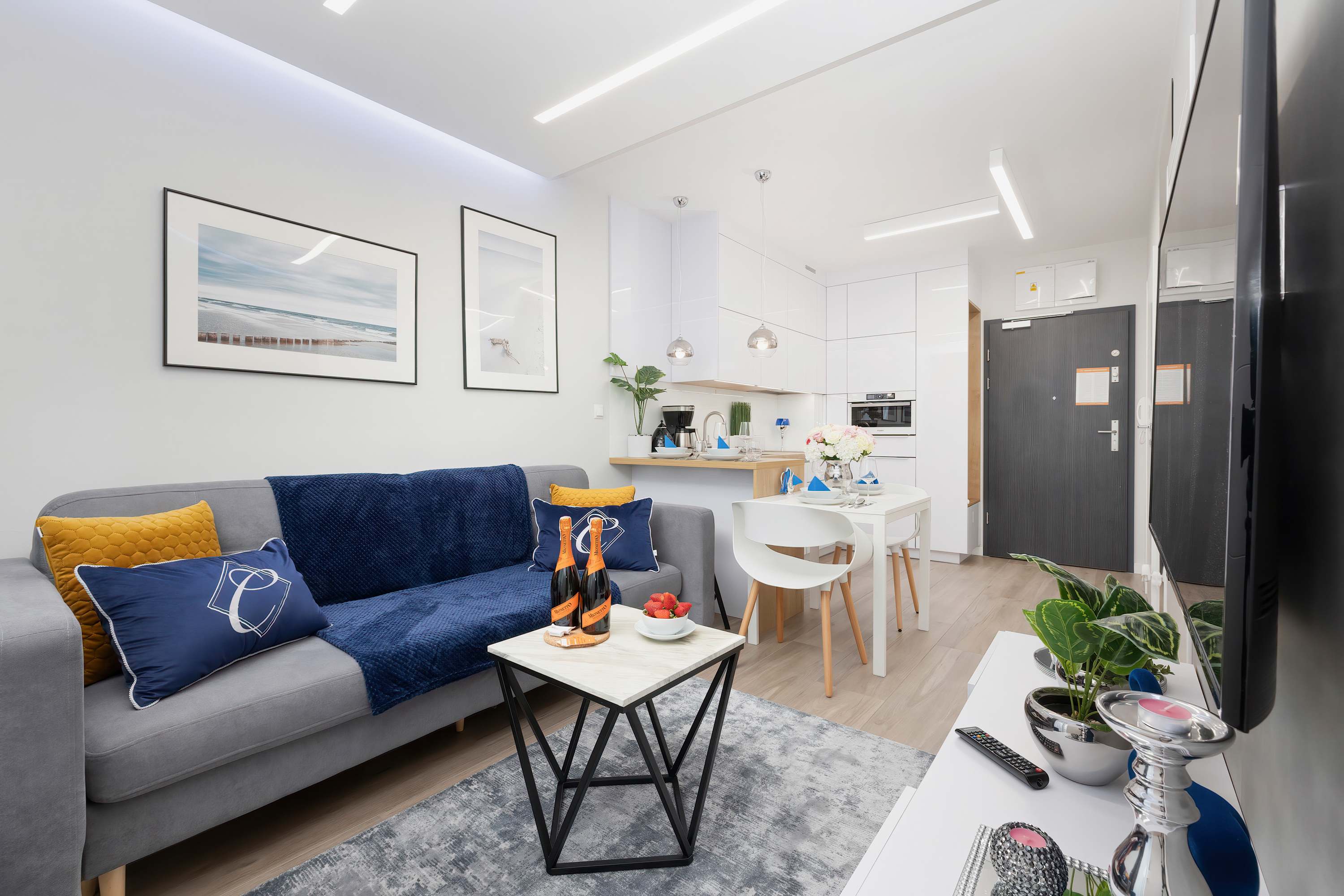 Gardenia Seaside 7E Cristallo Dziwnów | Stylish Apartment with Parking — Dziwnów, Województwo zachodniopomorskie — vacation rental