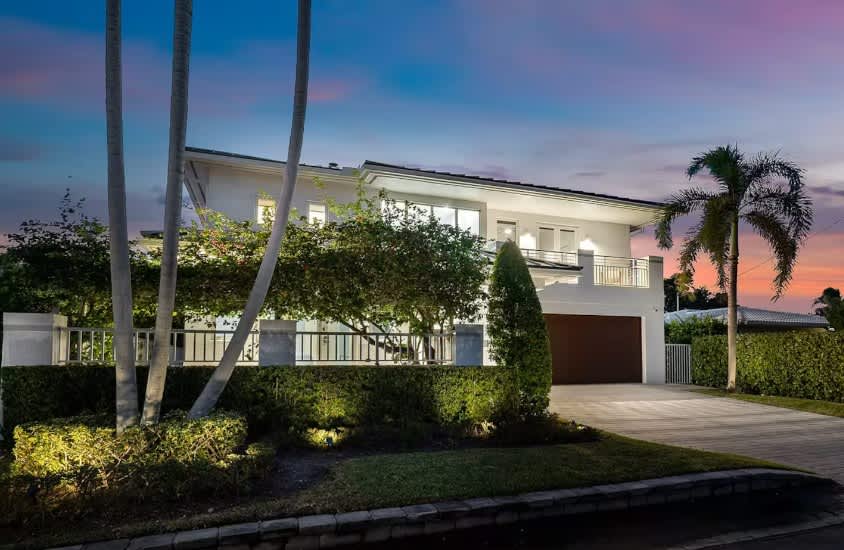 Enjoy a stay with personalized service and attention to detail—our concierge is ready to cater to your every need, ensuring a seamless and memorable experience.