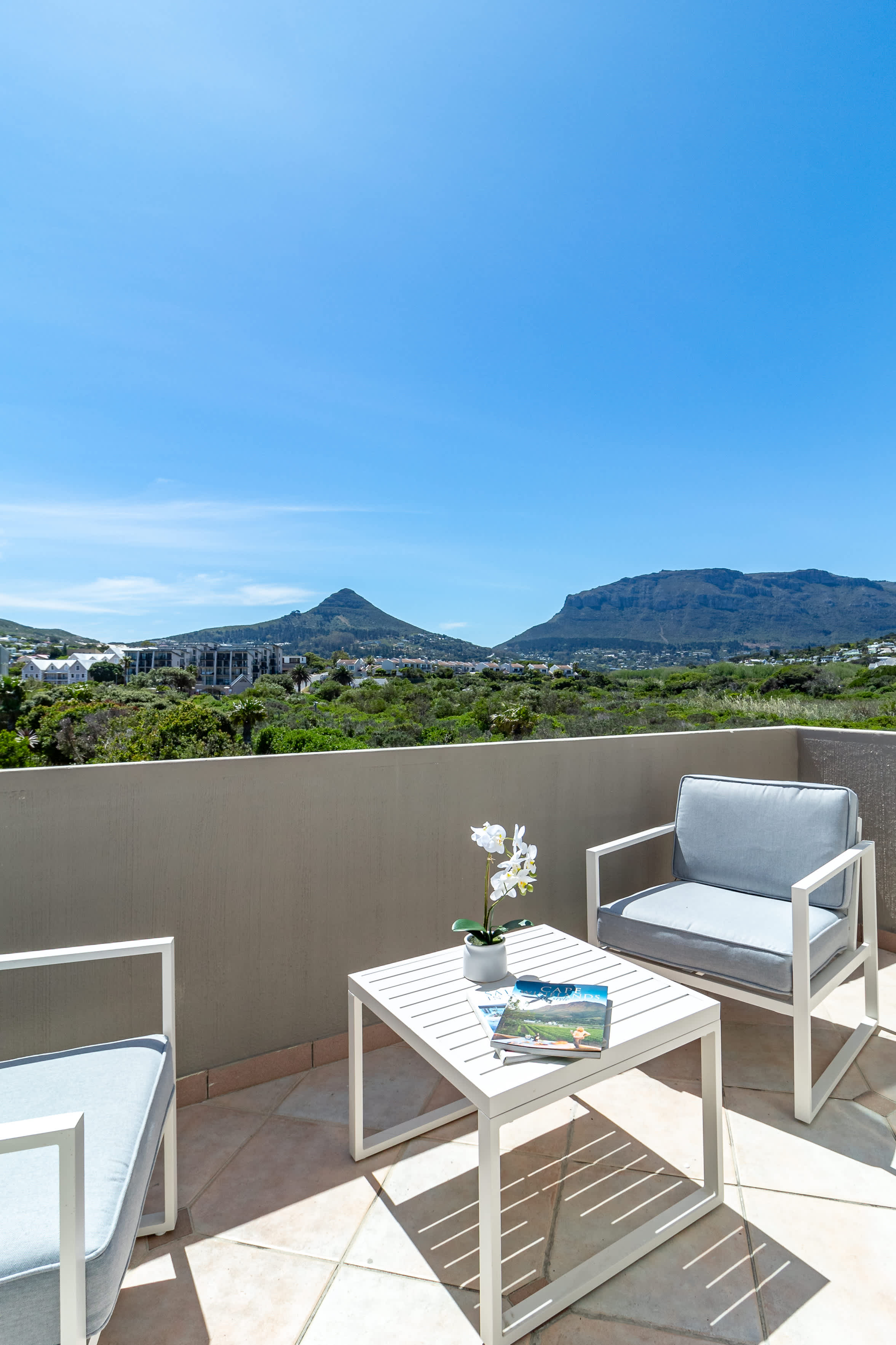 Beachfront Villa, Beach Club, HoutBay, Cape Town, South Africa  - Picture 17