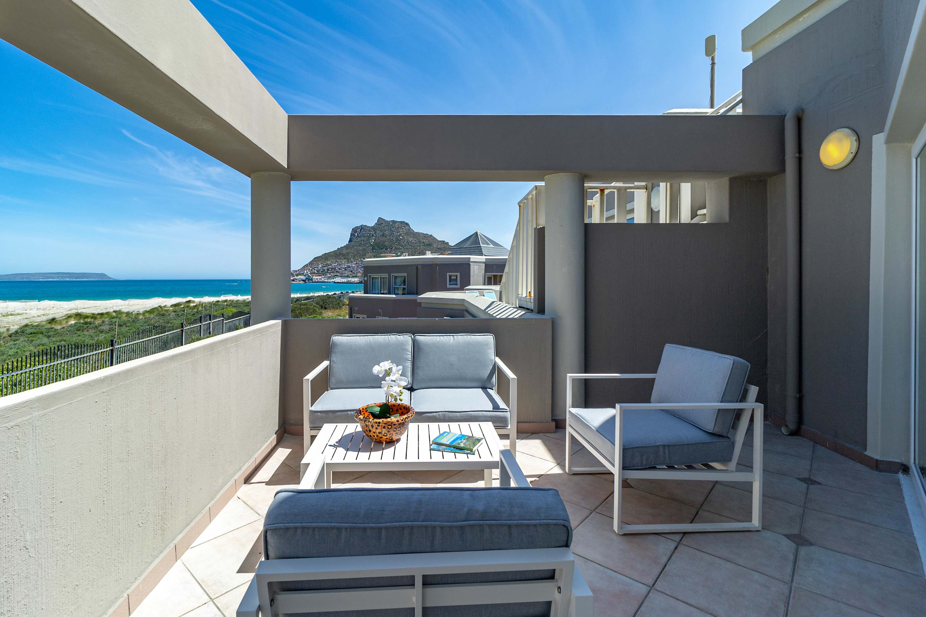 Beachfront Villa, Beach Club, HoutBay, Cape Town, South Africa  - Picture 3
