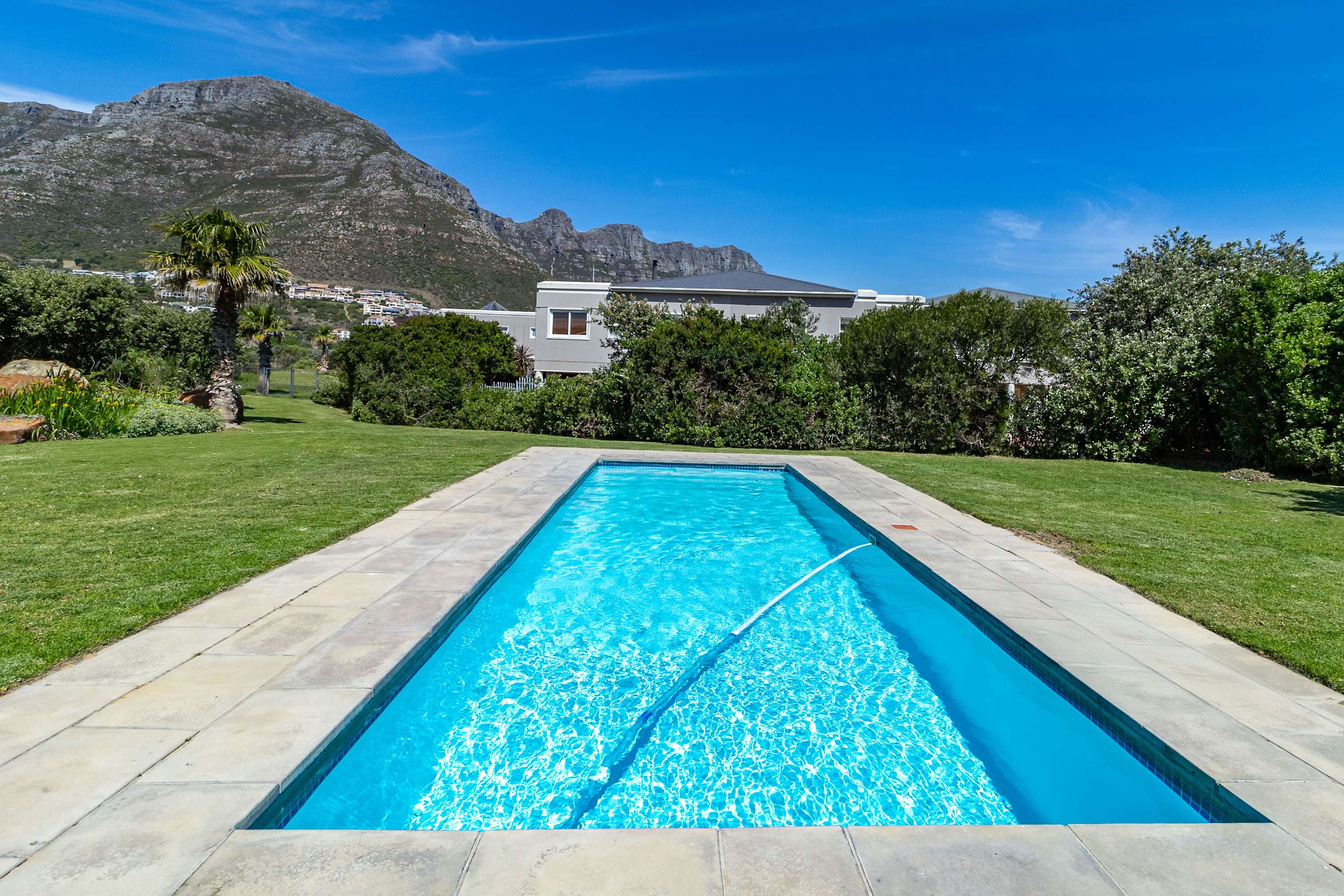 Beachfront Villa, Beach Club, HoutBay, Cape Town, South Africa  - Picture 46