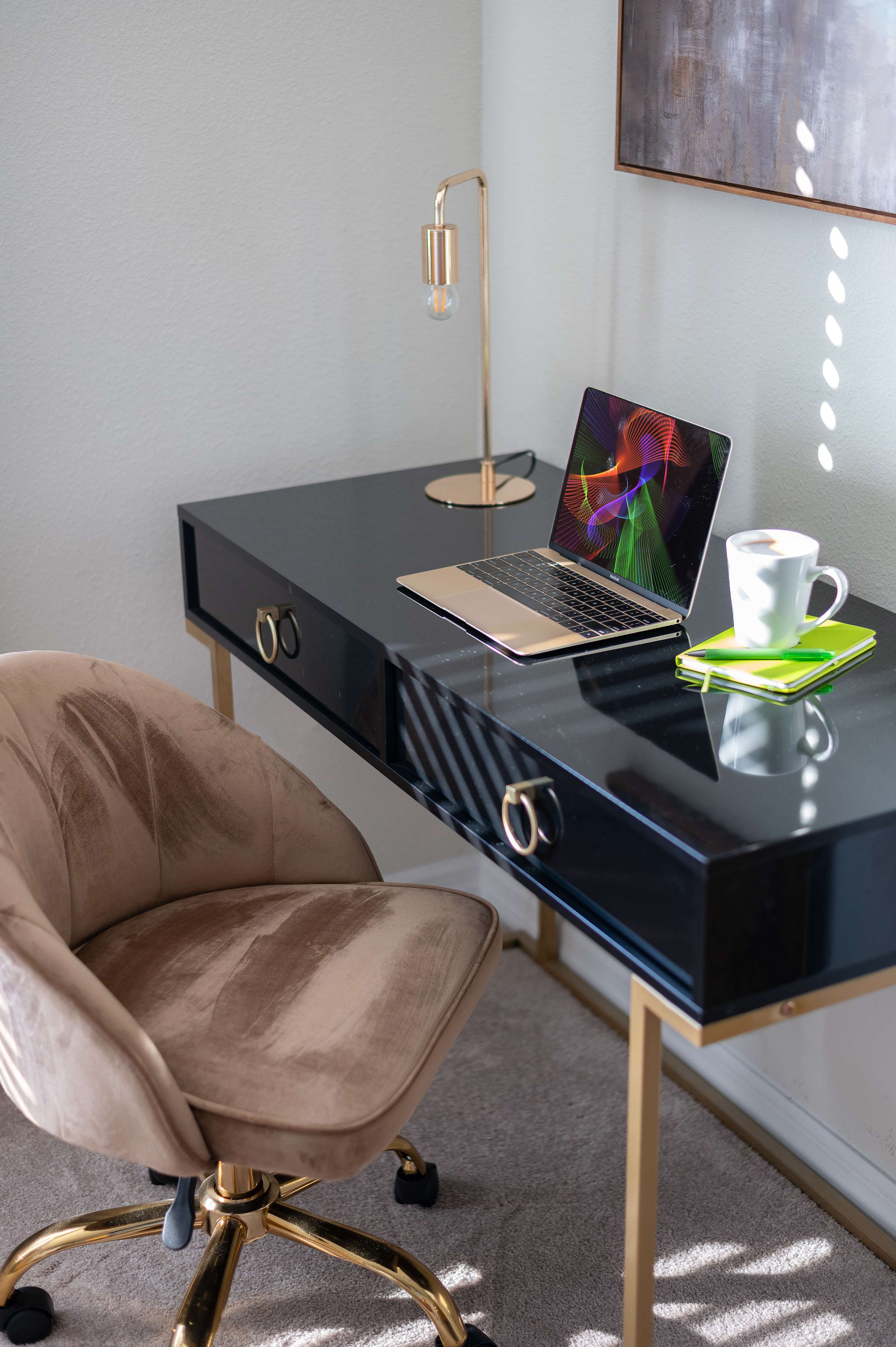 Lazy River, Heated Pool, Themed BR & Grill!