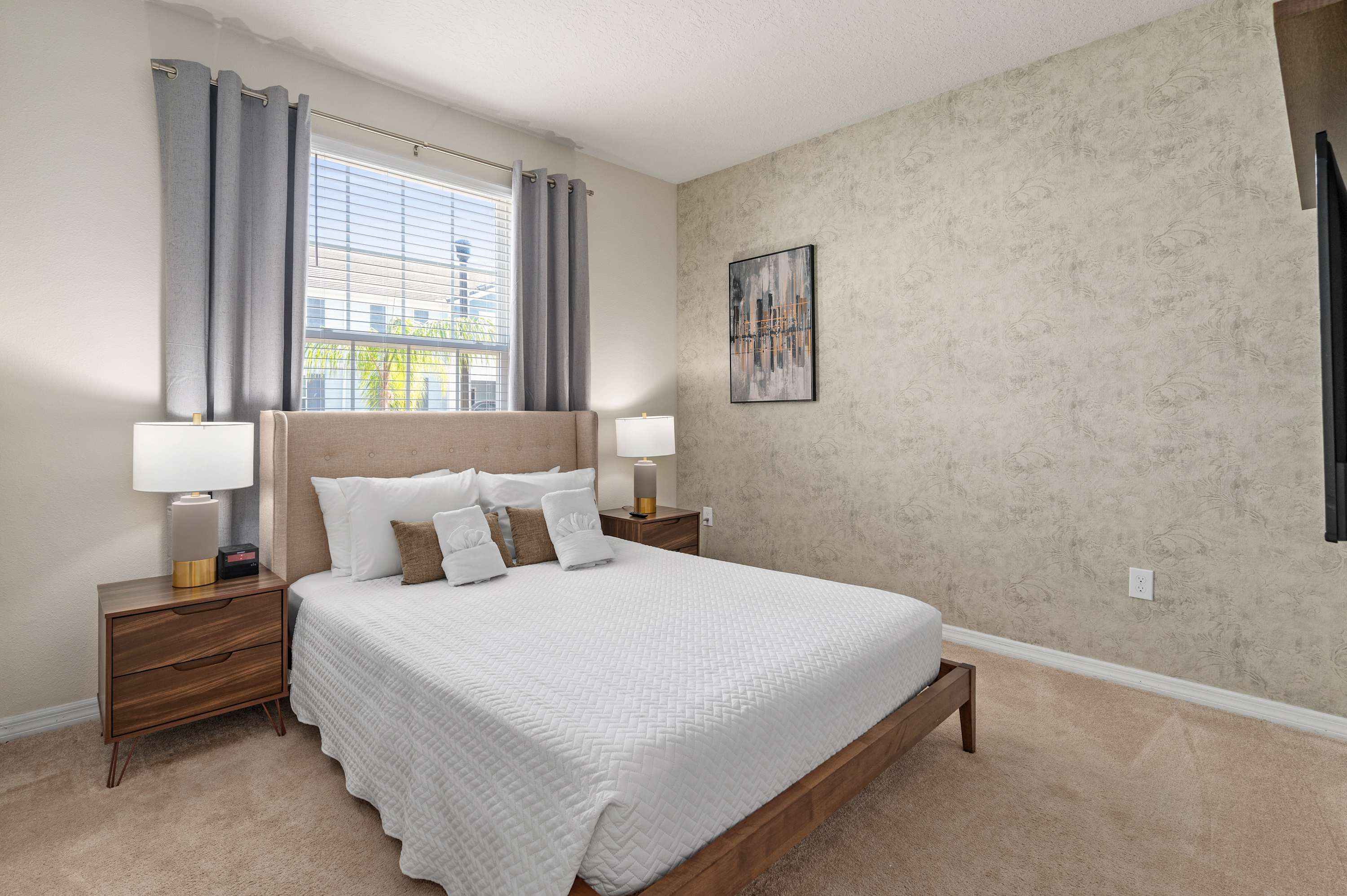 Lazy River, Heated Pool, Themed BR & Grill!