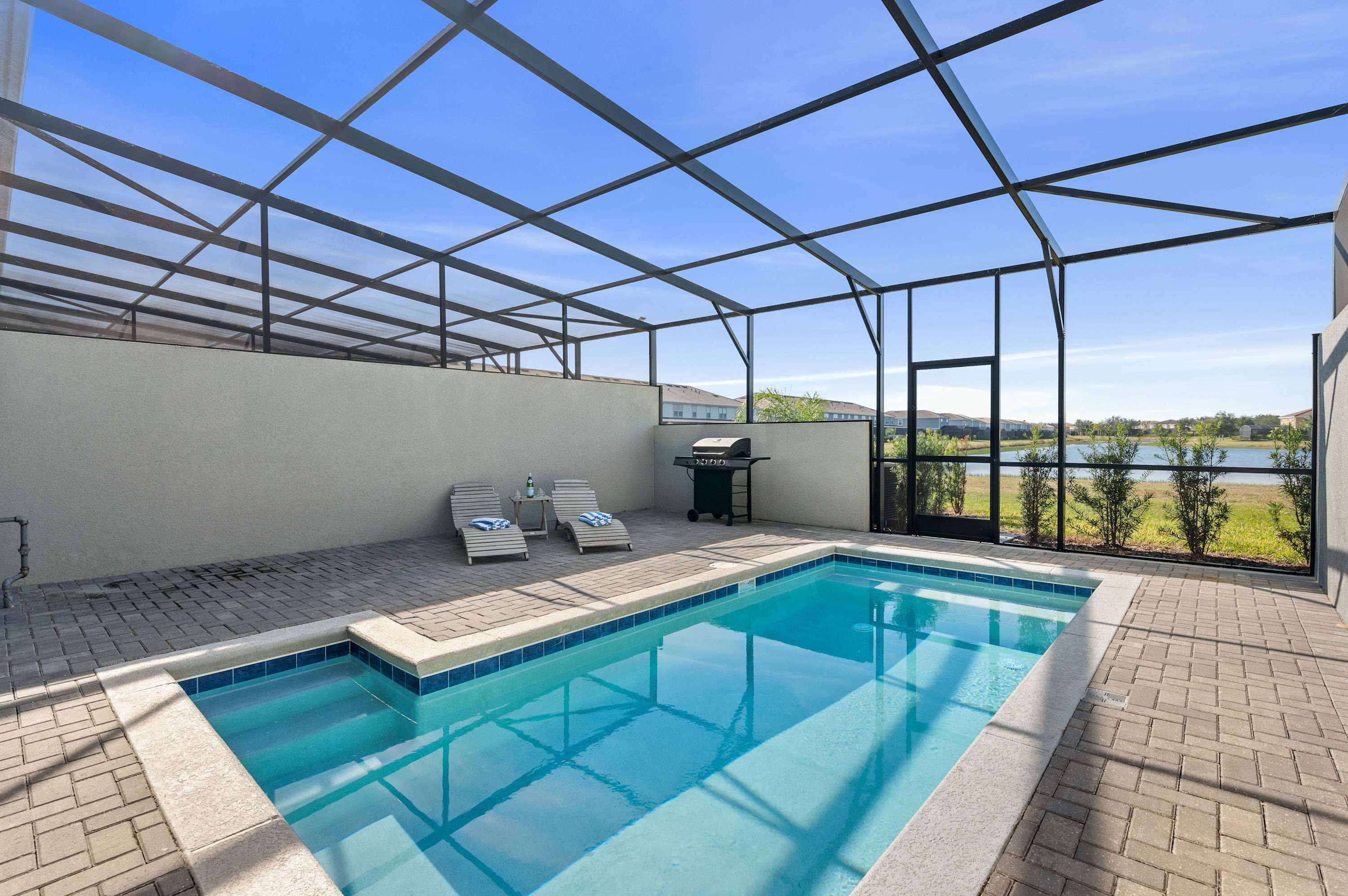 Lazy River, Heated Pool, Themed BR & Grill!