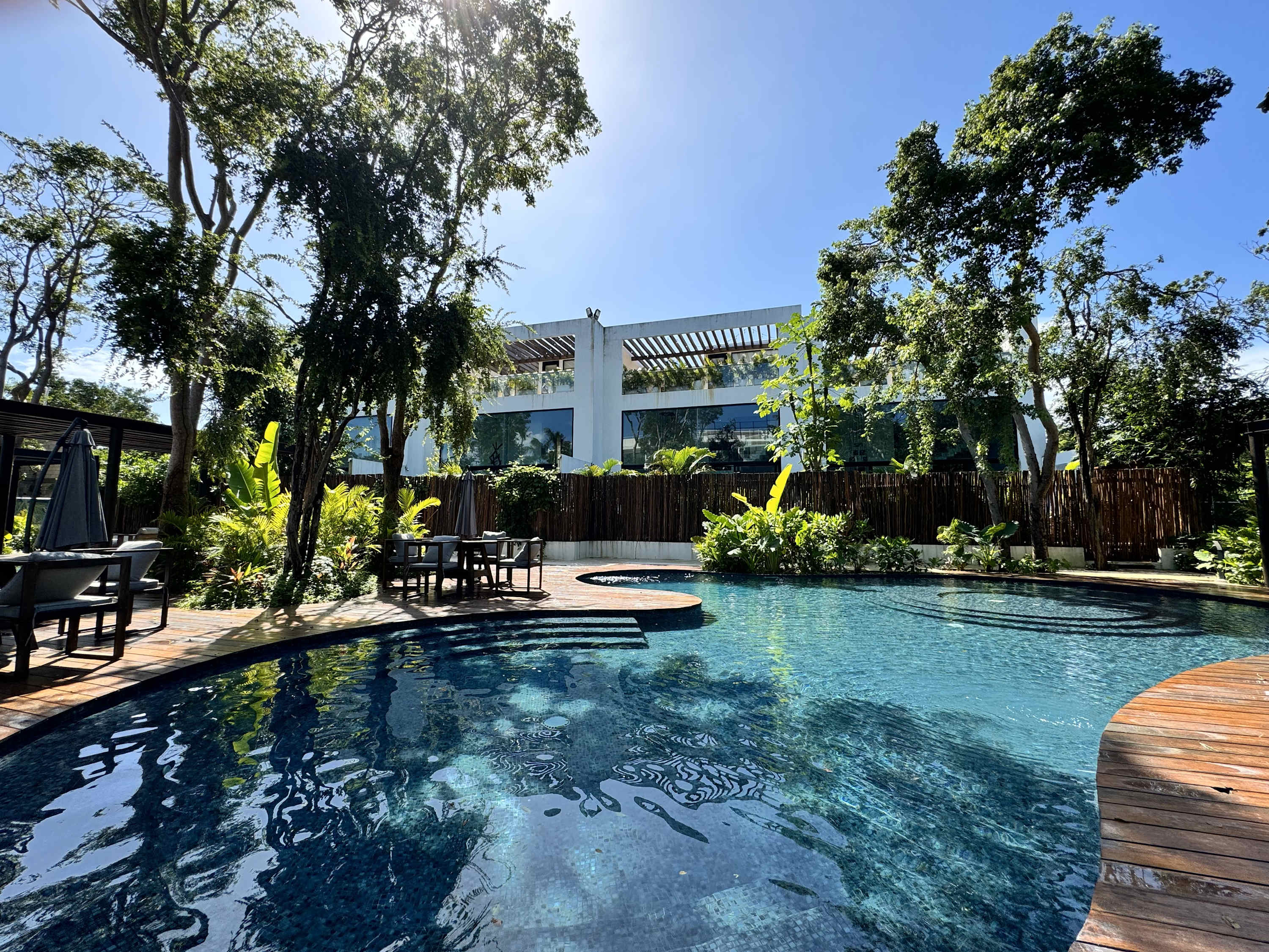 Spacious communal pool and shared outdoor area, enjoyed by guests from the beautiful Karanda complex