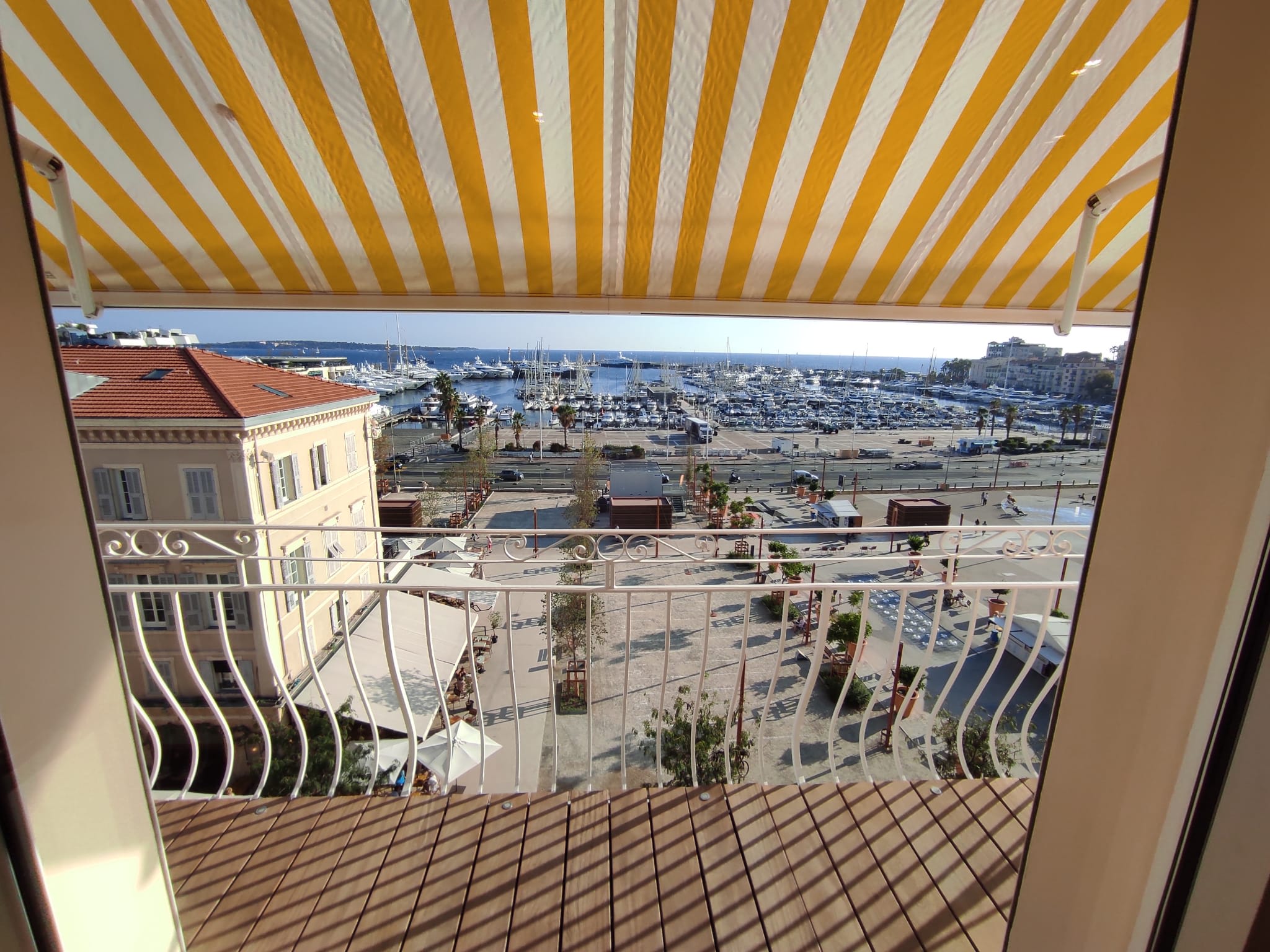 View 2
