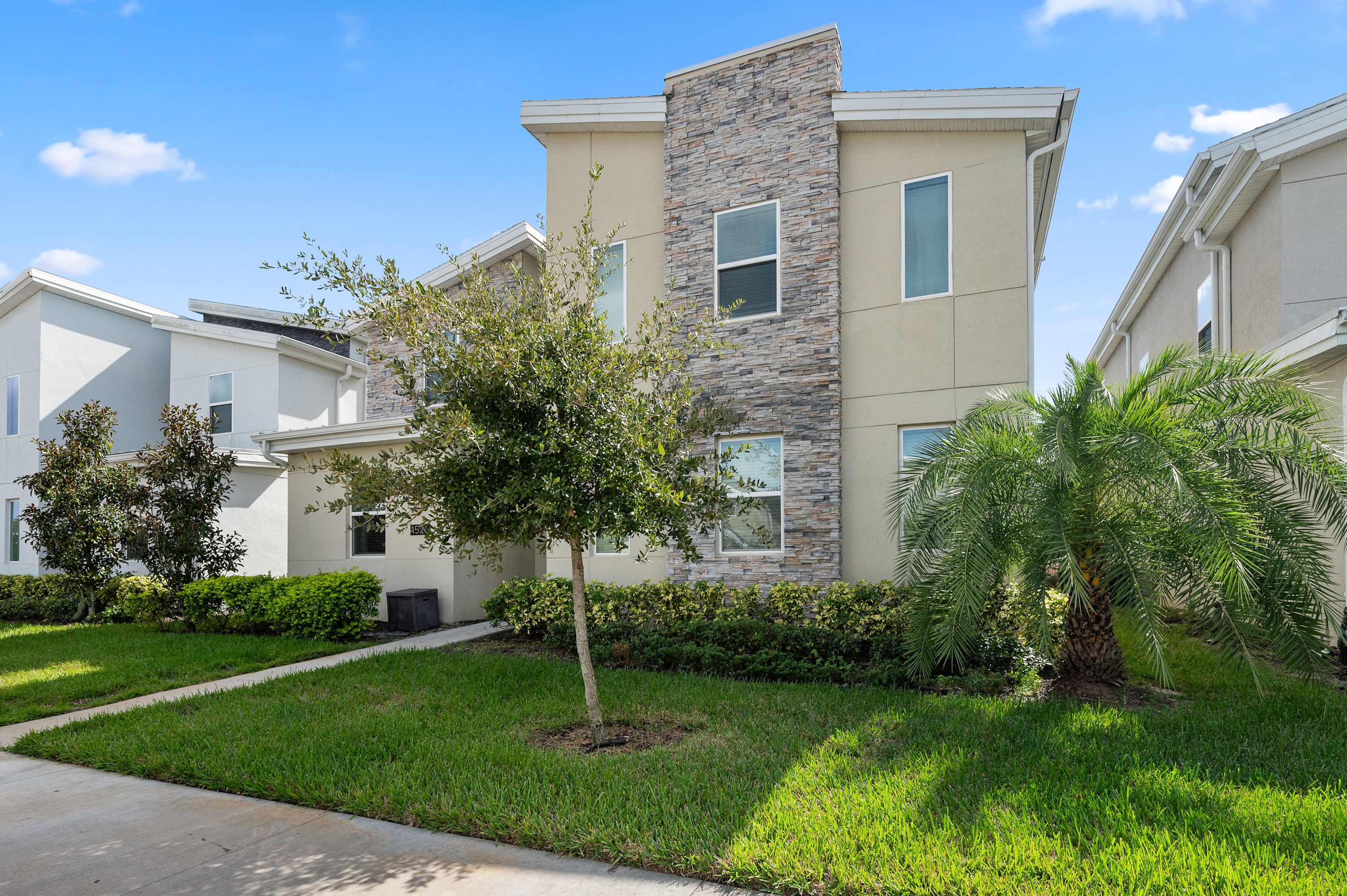 Family villa w/pool, hot tub & water park