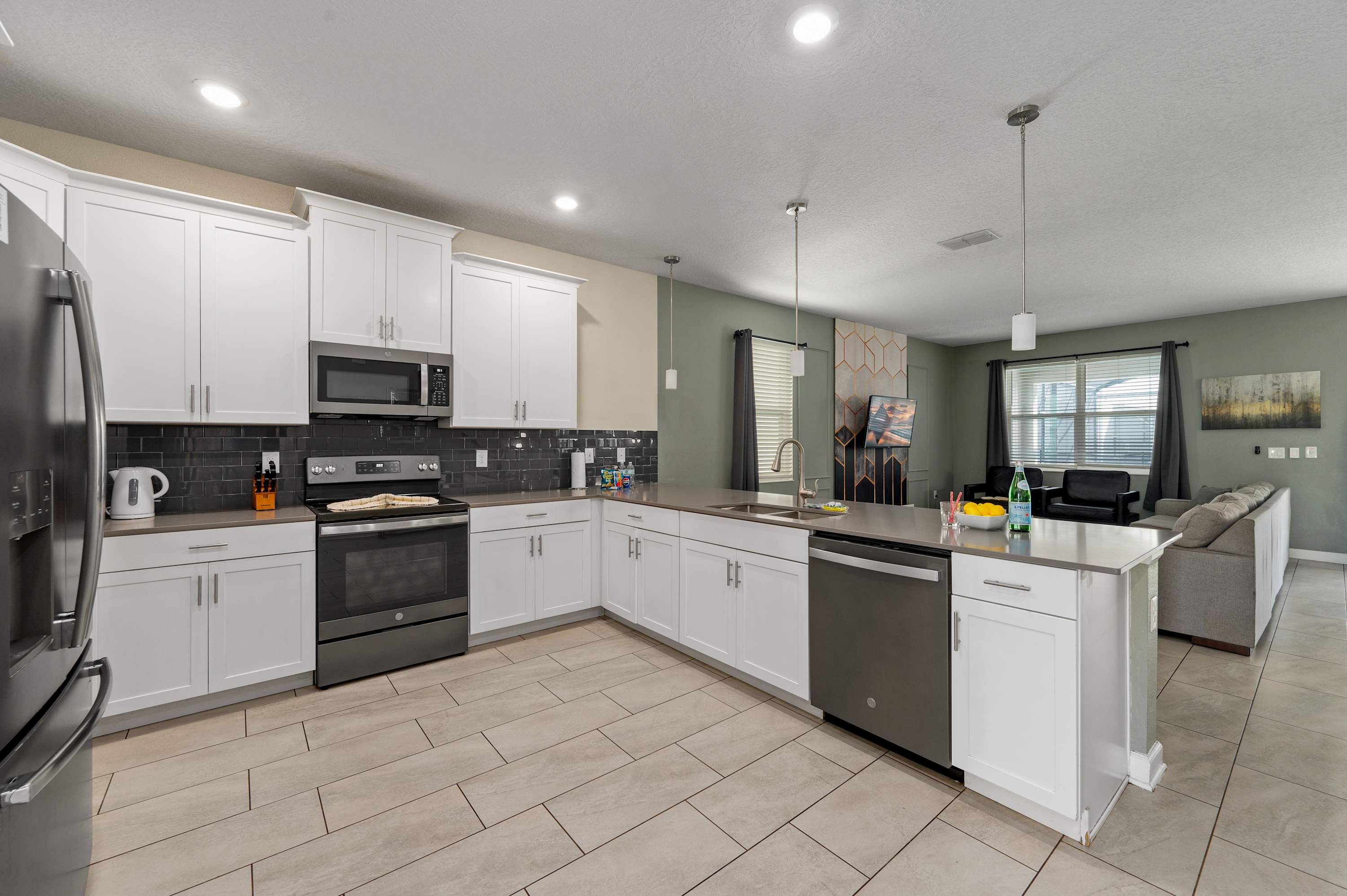 Family villa w/pool, hot tub & water park