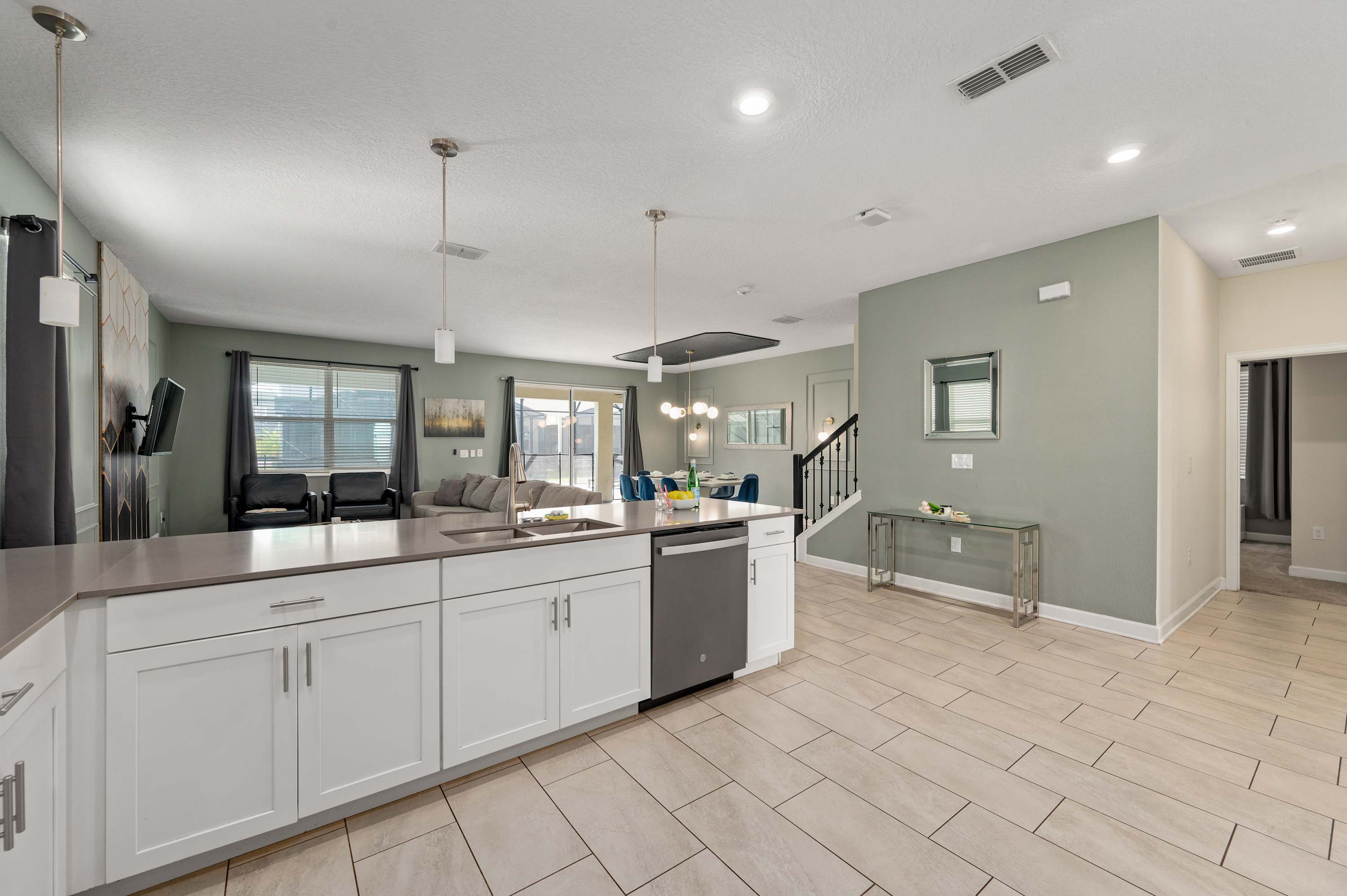 Family villa w/pool, hot tub & water park