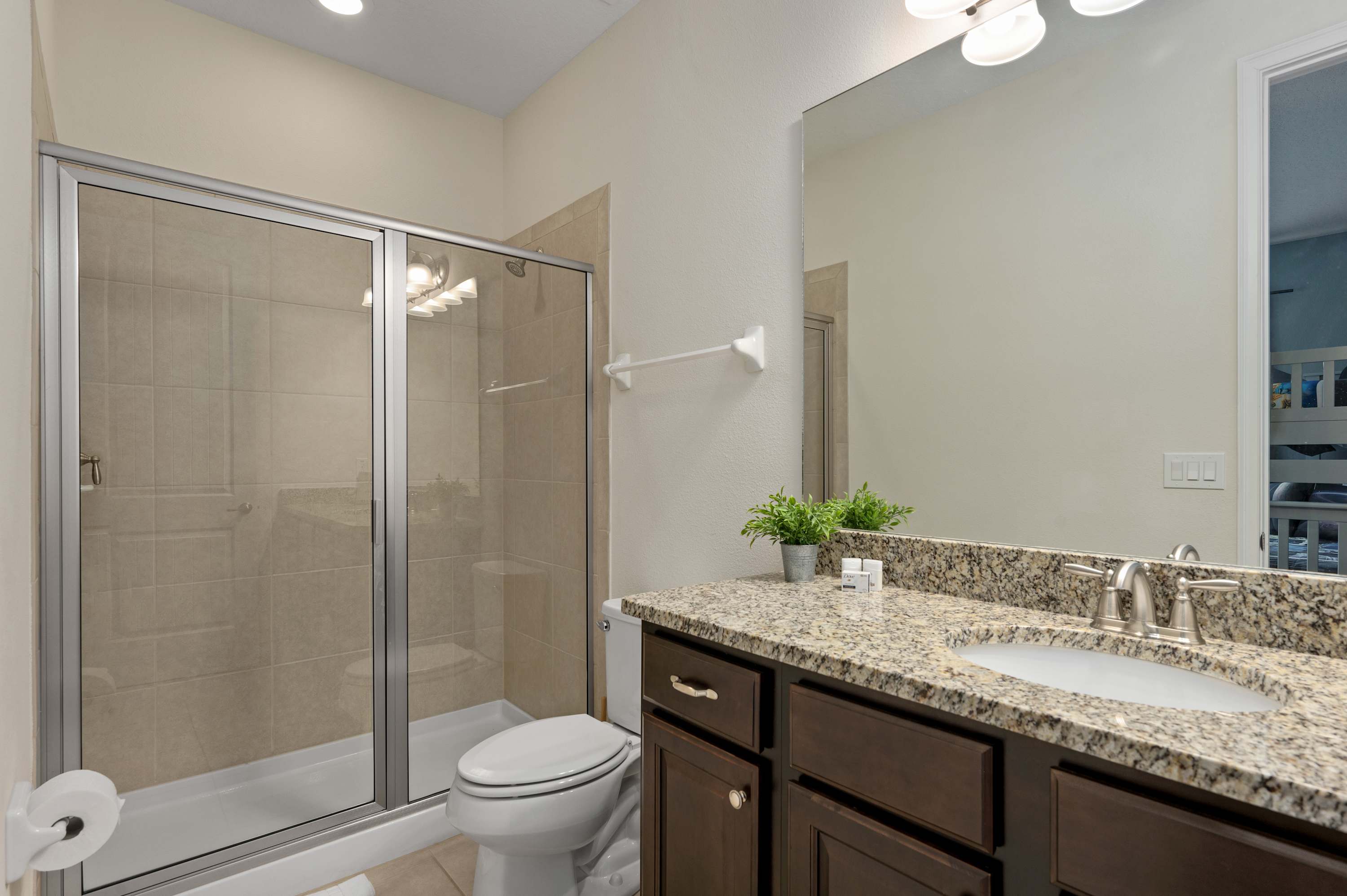 Luxury villa w/private pool & billiard lounge