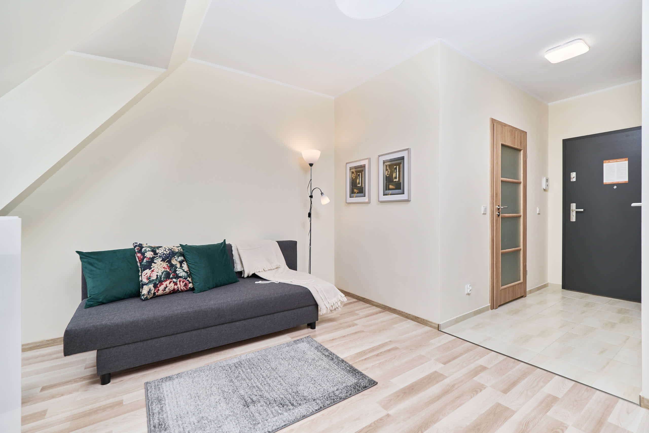 Under the WrocLove Sky | Wrocław | Comfortable Studio for Two | Terrace with a View | Romantic Stay in Wrocław