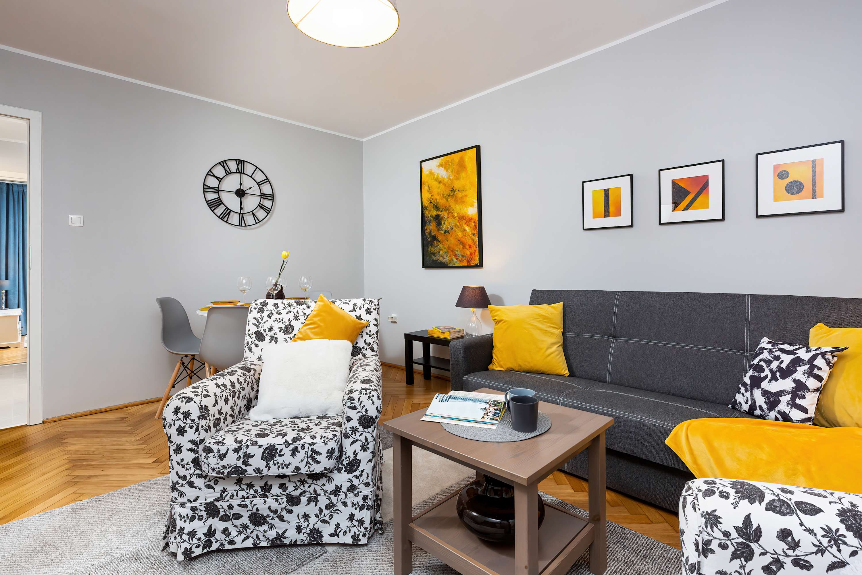 Kredytowa 2 | Apartment near Ogród Saski | Balcony — Warszawa, Województwo mazowieckie — vacation rental