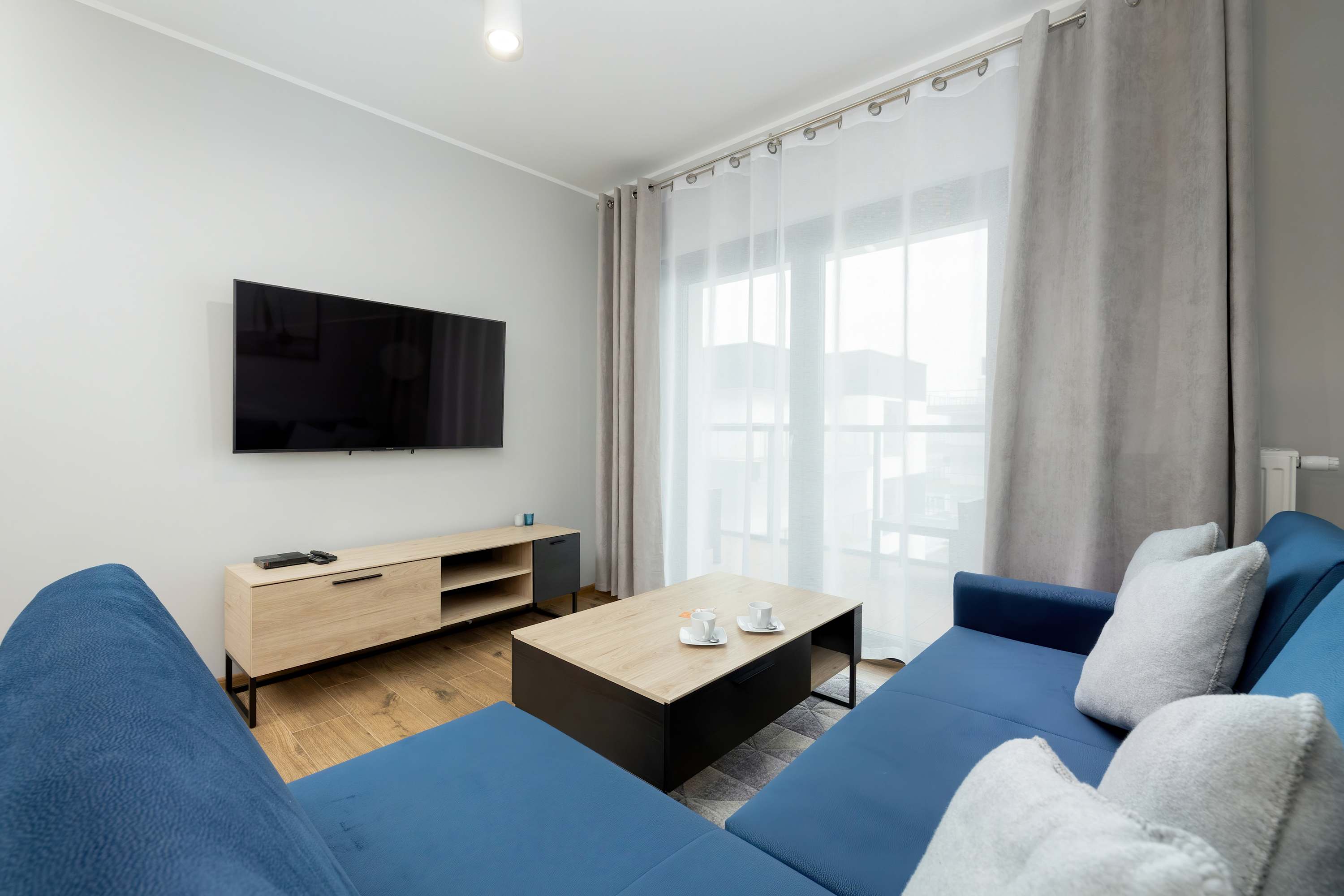 Apartament Żeglarski Gardenia Seaside 2 Dziwnów | Blue Apartment with Sea View and Parking — Dziwnów, Województwo zachodniopomorskie — vacation rental