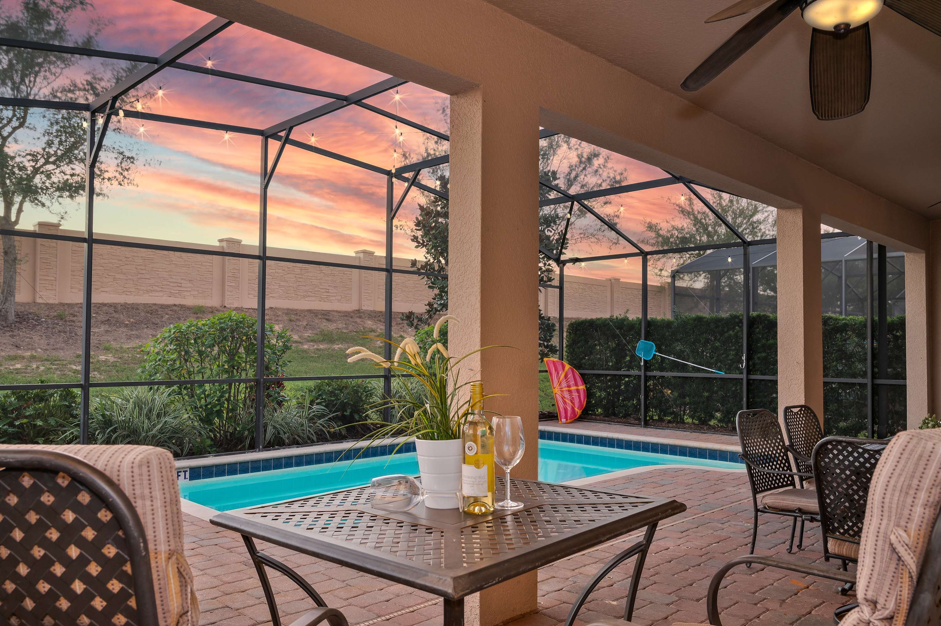 Sleeps 15! + Heated Pool+ Lazy River + Game room