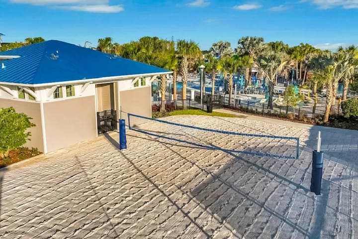 Heated Pool, Lazy River, FREE Waterpark