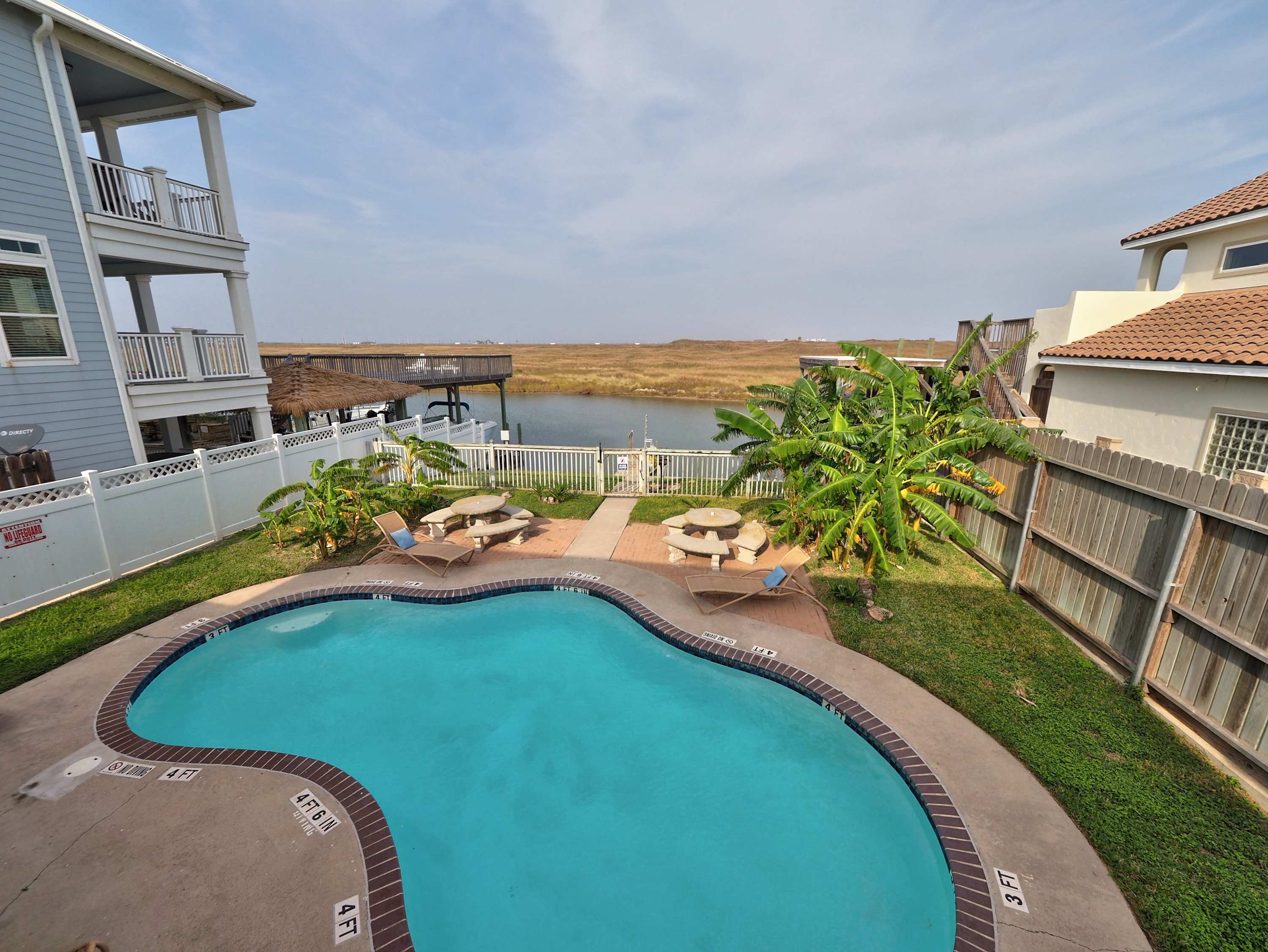 Waterfront Condo~1 Block to Beach~Pool Access — Corpus Christi, TX — vacation rental