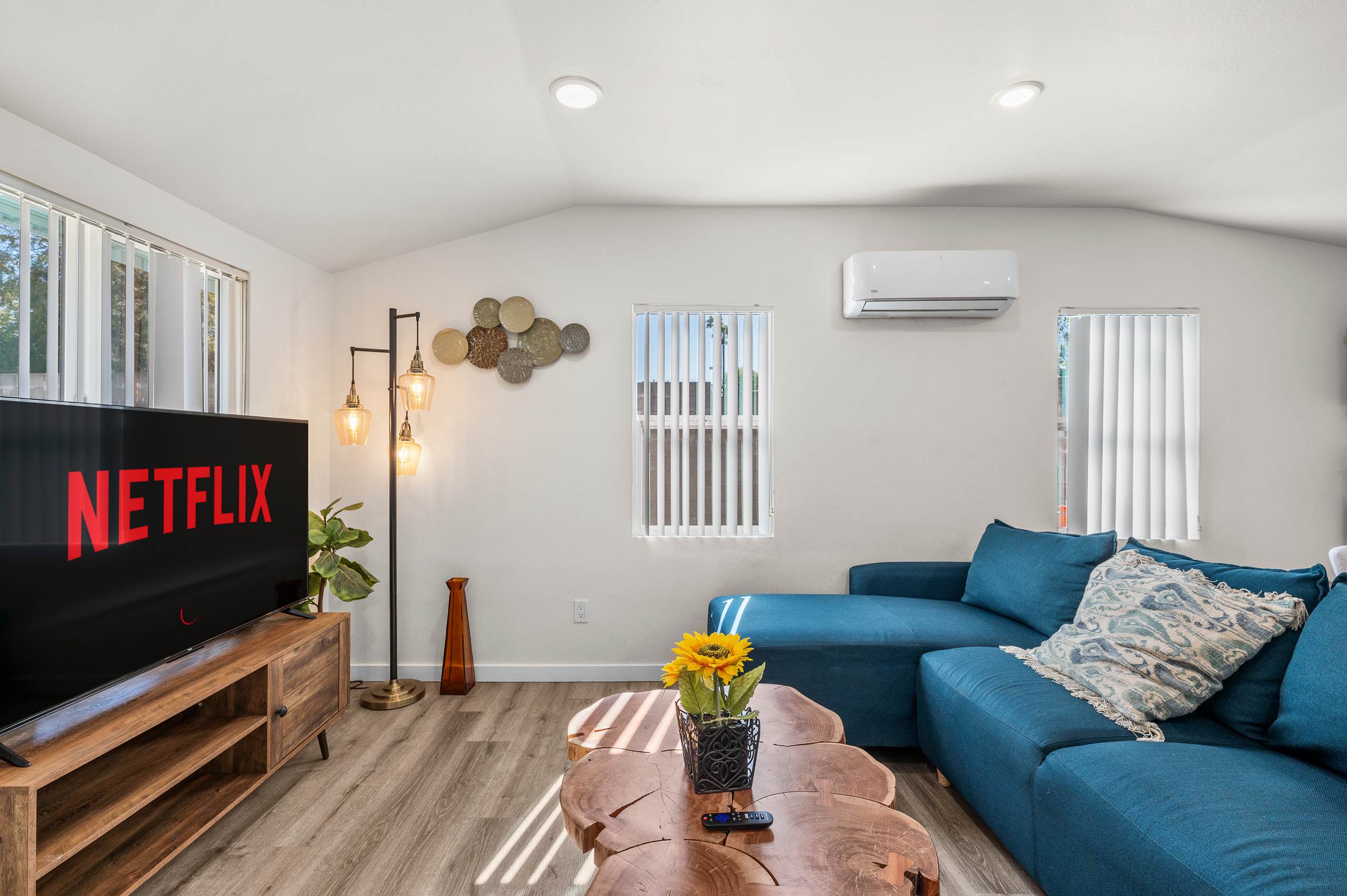 Foothills LA Hideaway Patio Lounge, Work-Friendly — Glendora, CA — vacation rental