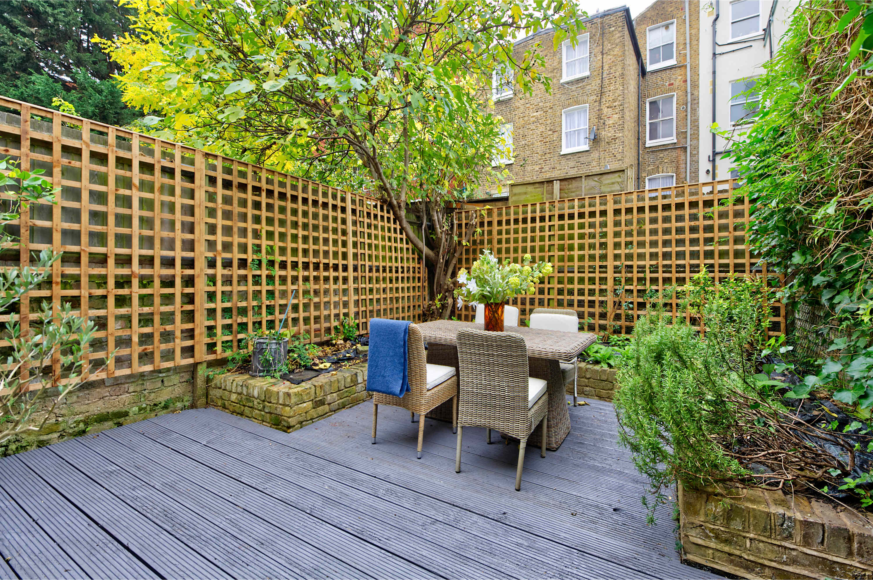 Lovely 2 bed flat with Garden in Queen's Park in Fernhead Road 132 W9 3EN - Property image 17 - VivreStays