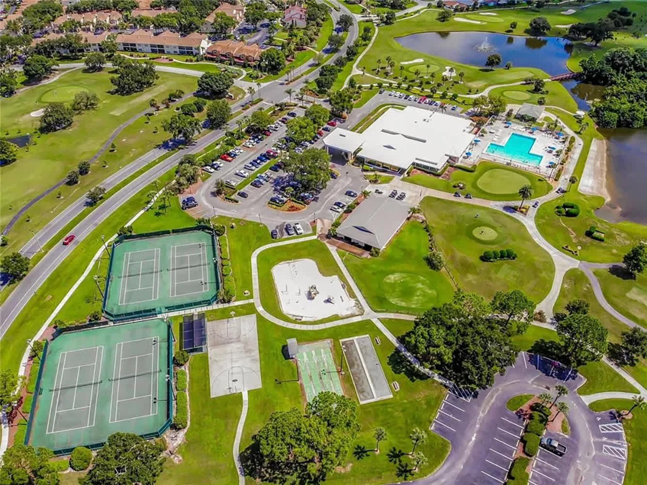 Resort amenities include tennis courts, pickleball courts, a basketball court, and more.