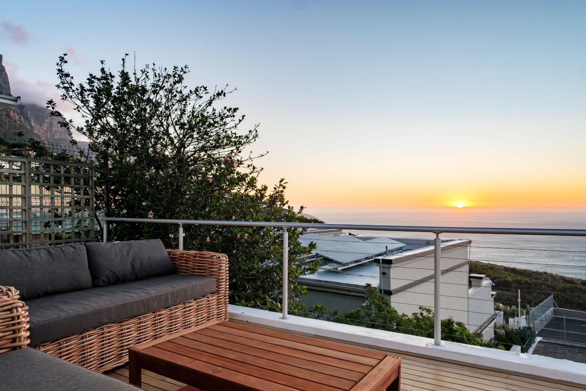 Camps Bay Family Holiday Home Sunset Sanctuary | Photo 2