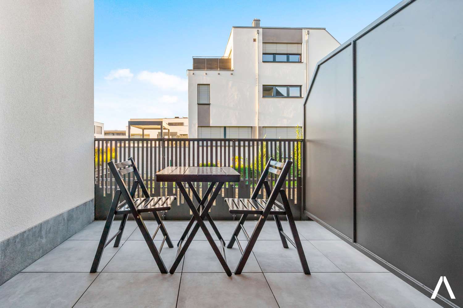 Inviting Balcony Space – Ideal spot for a morning coffee or evening relaxation with stunning outdoor views.