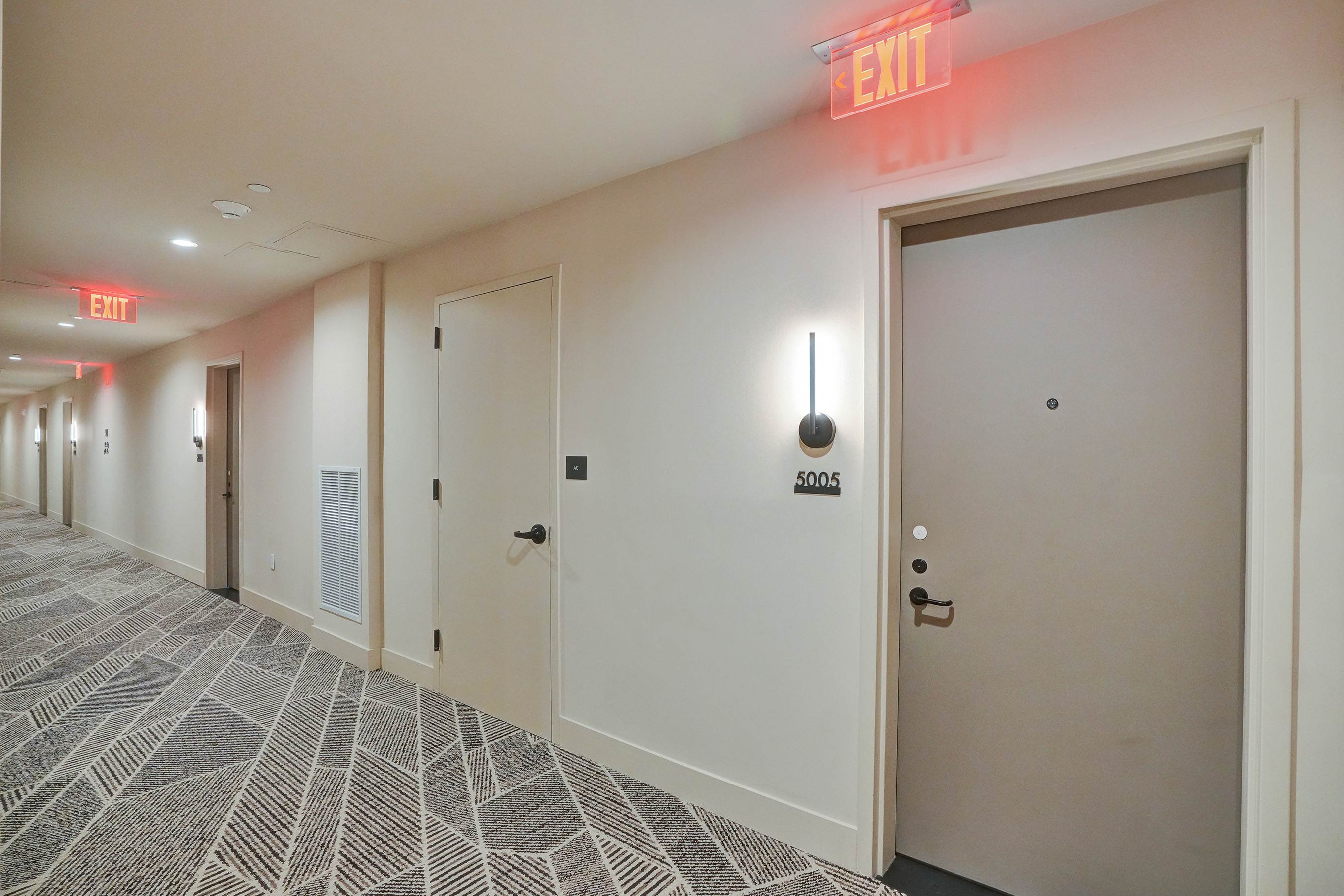 NEW Stunning 2/2 with Panoramic Views of Miami PH Condo 50th floor | Photo 24