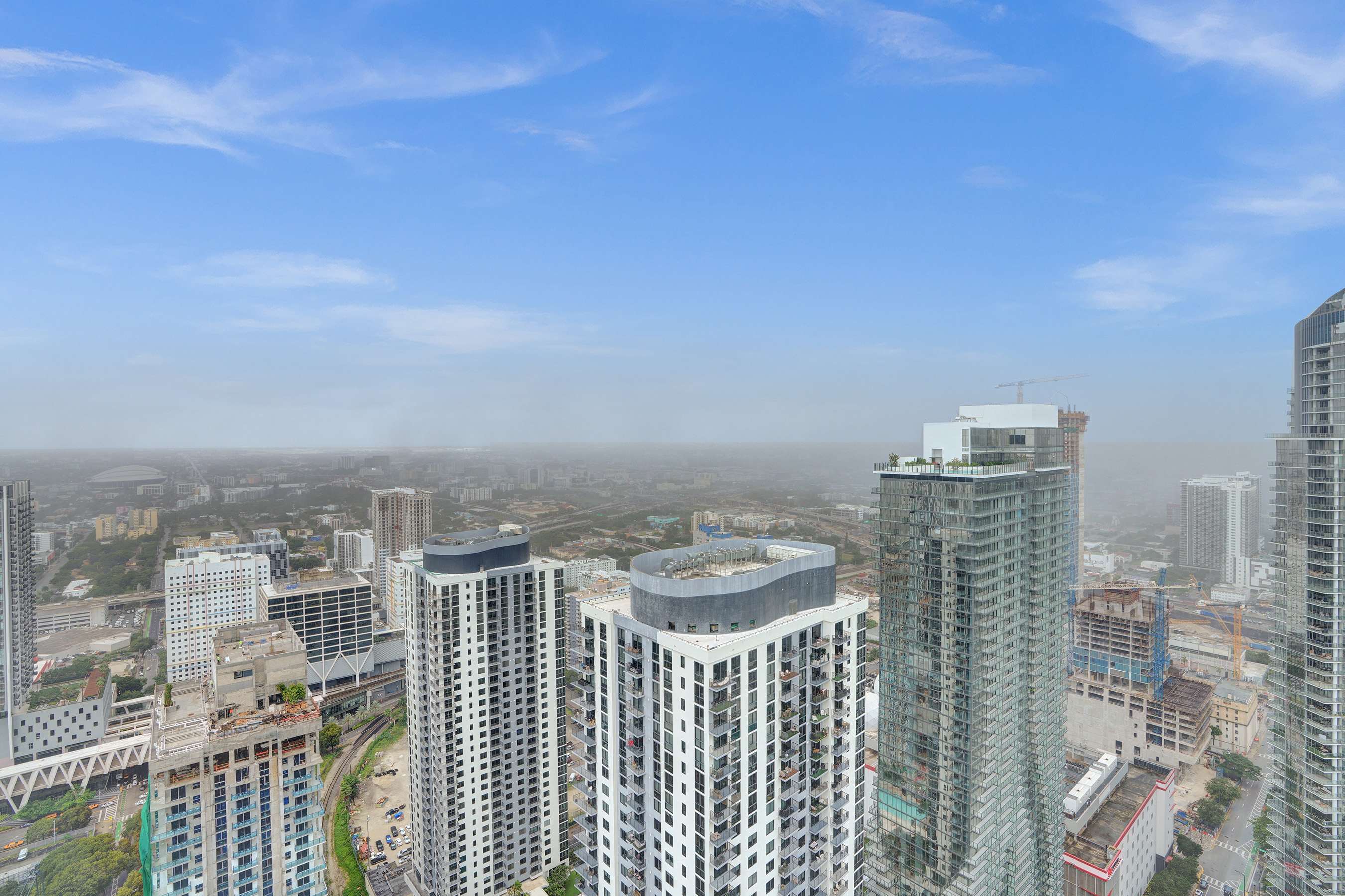 NEW Stunning 2/2 with Panoramic Views of Miami PH Condo 50th floor | Photo 31