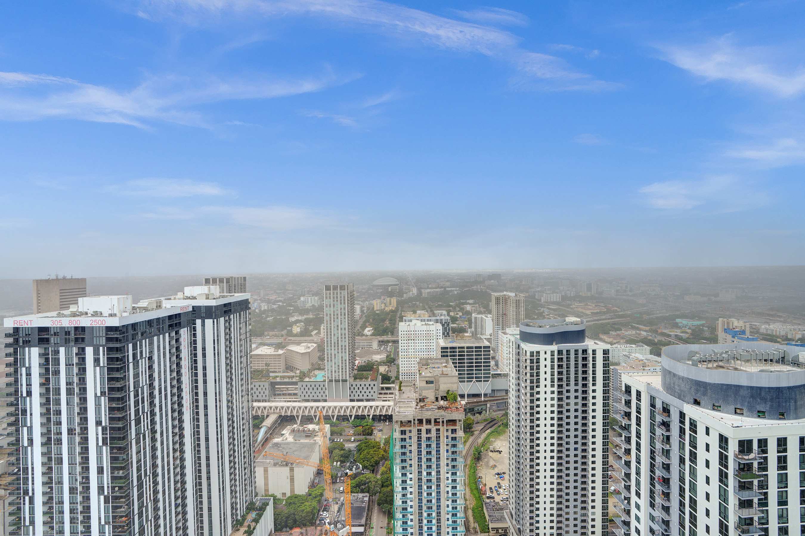 NEW Stunning 2/2 with Panoramic Views of Miami PH Condo 50th floor | Photo 33