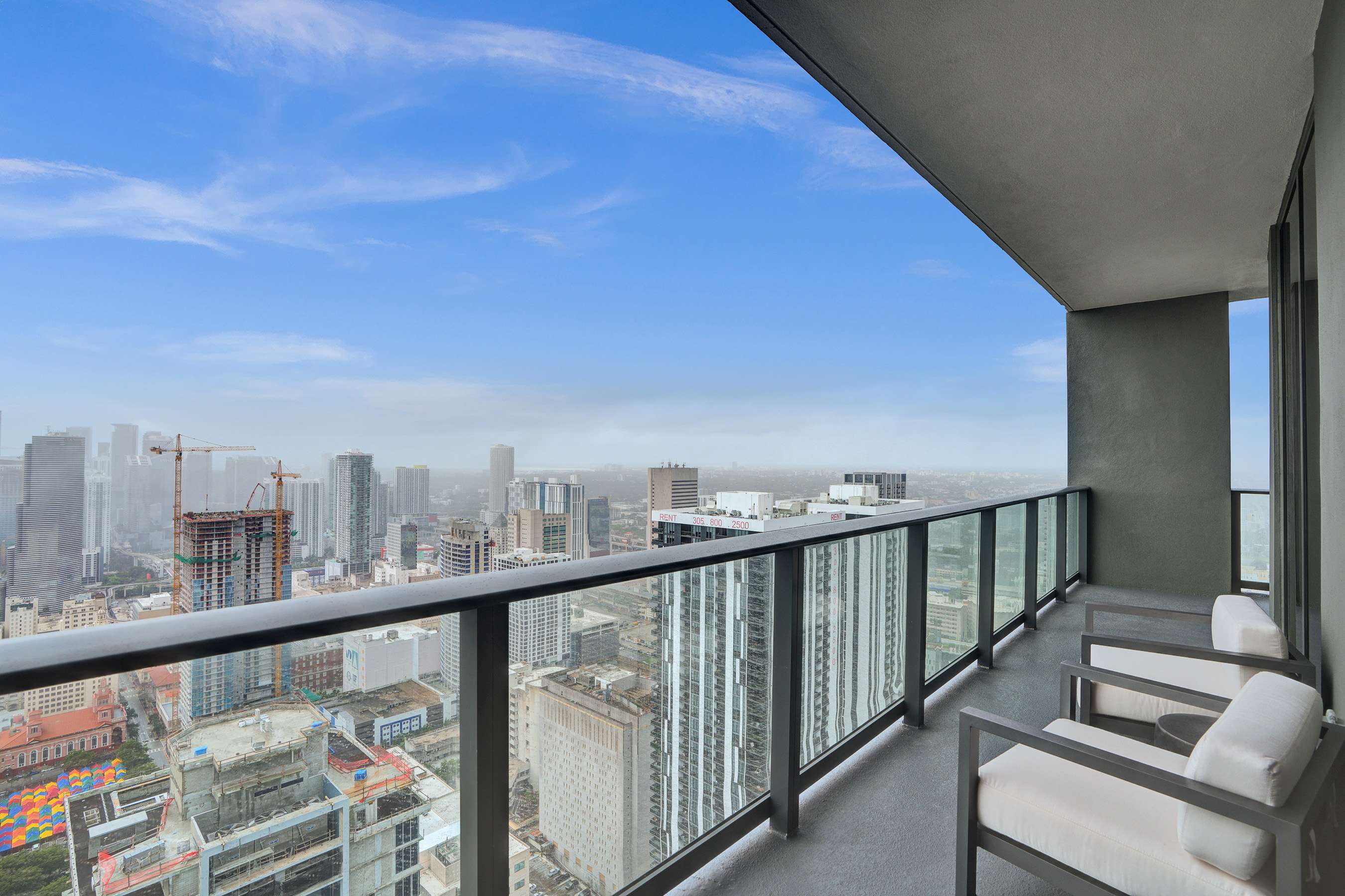 NEW Stunning 2/2 with Panoramic Views of Miami PH Condo 50th floor | Photo 38