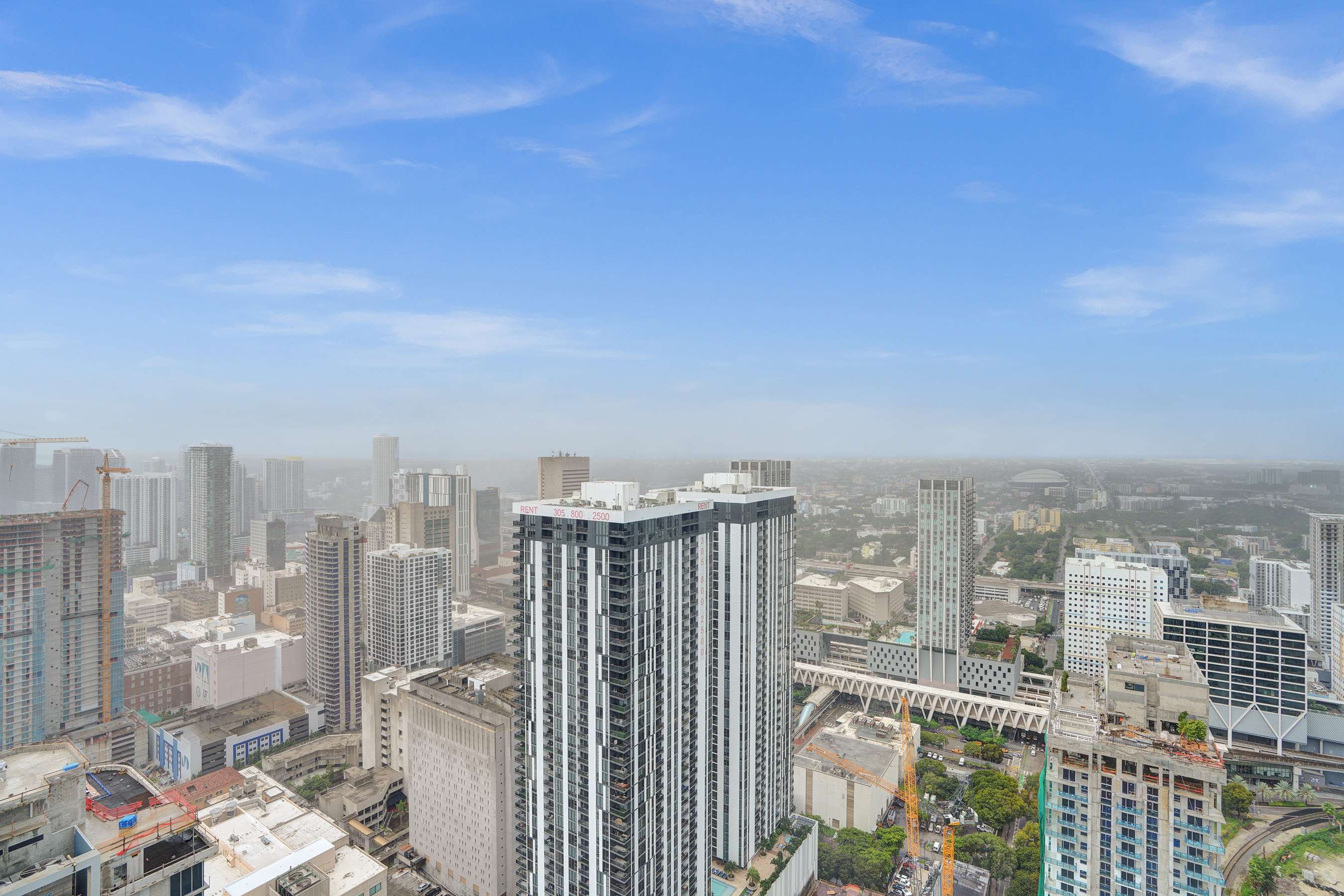 NEW Stunning 2/2 with Panoramic Views of Miami PH Condo 50th floor | Photo 42
