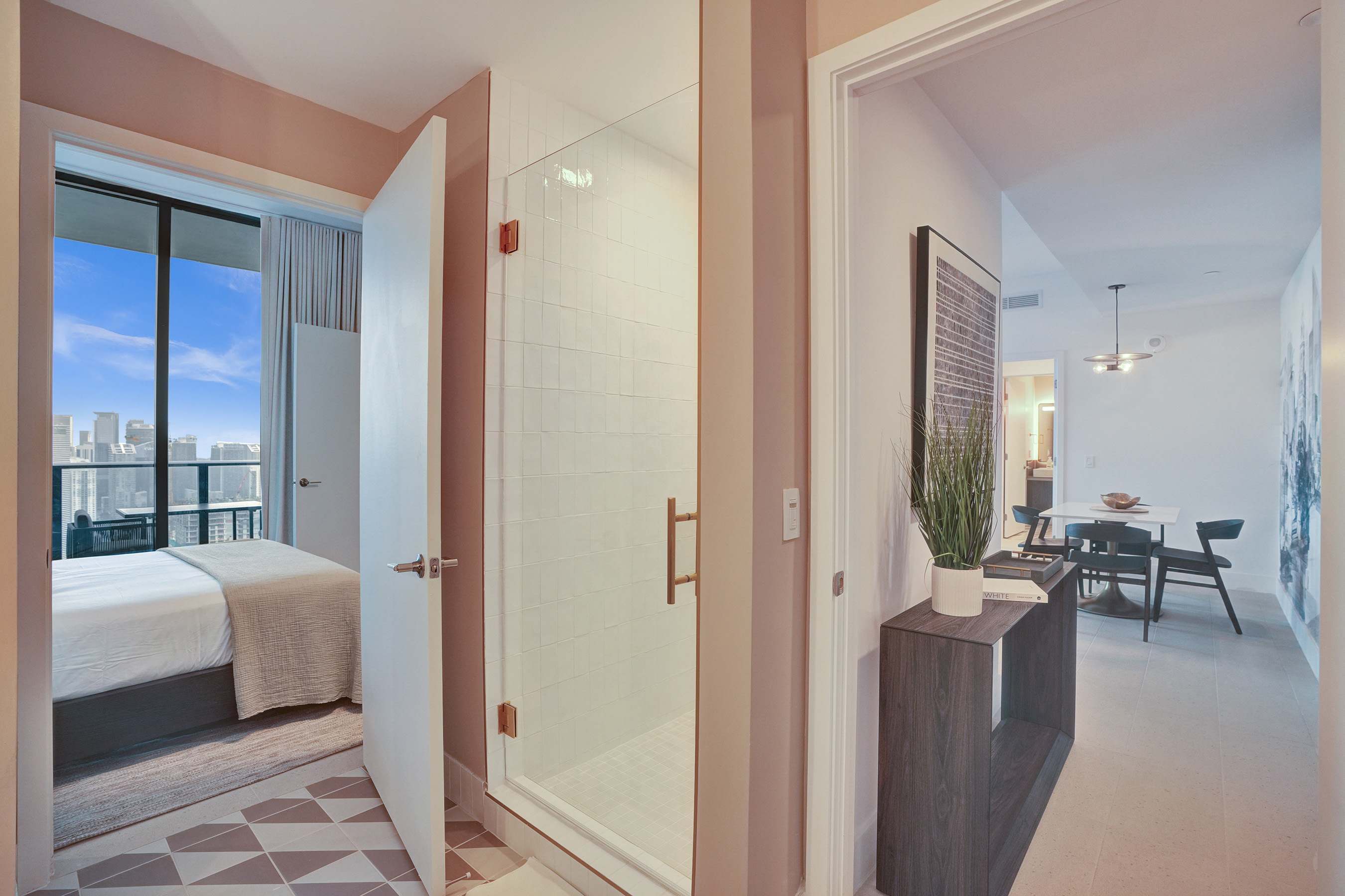 NEW Stunning 2/2 with Panoramic Views of Miami PH Condo 50th floor | Photo 21