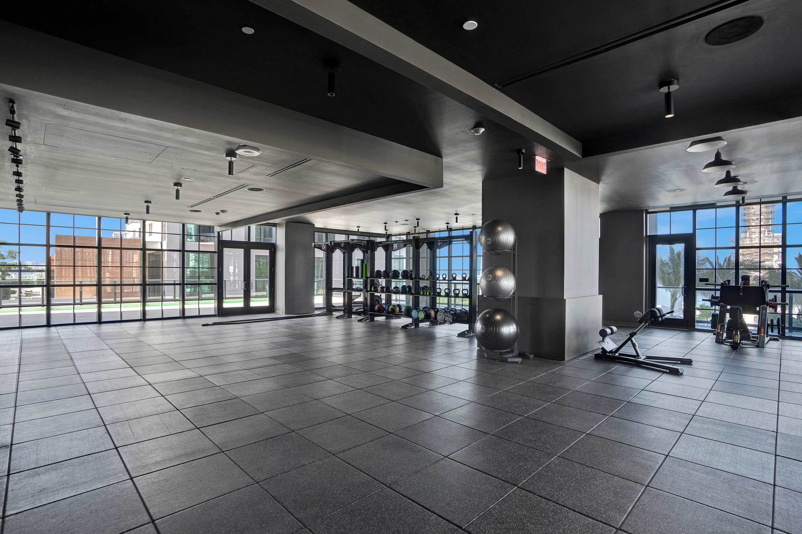 NEW Stunning 2/2 with Panoramic Views of Miami PH Condo 50th floor | Photo 62