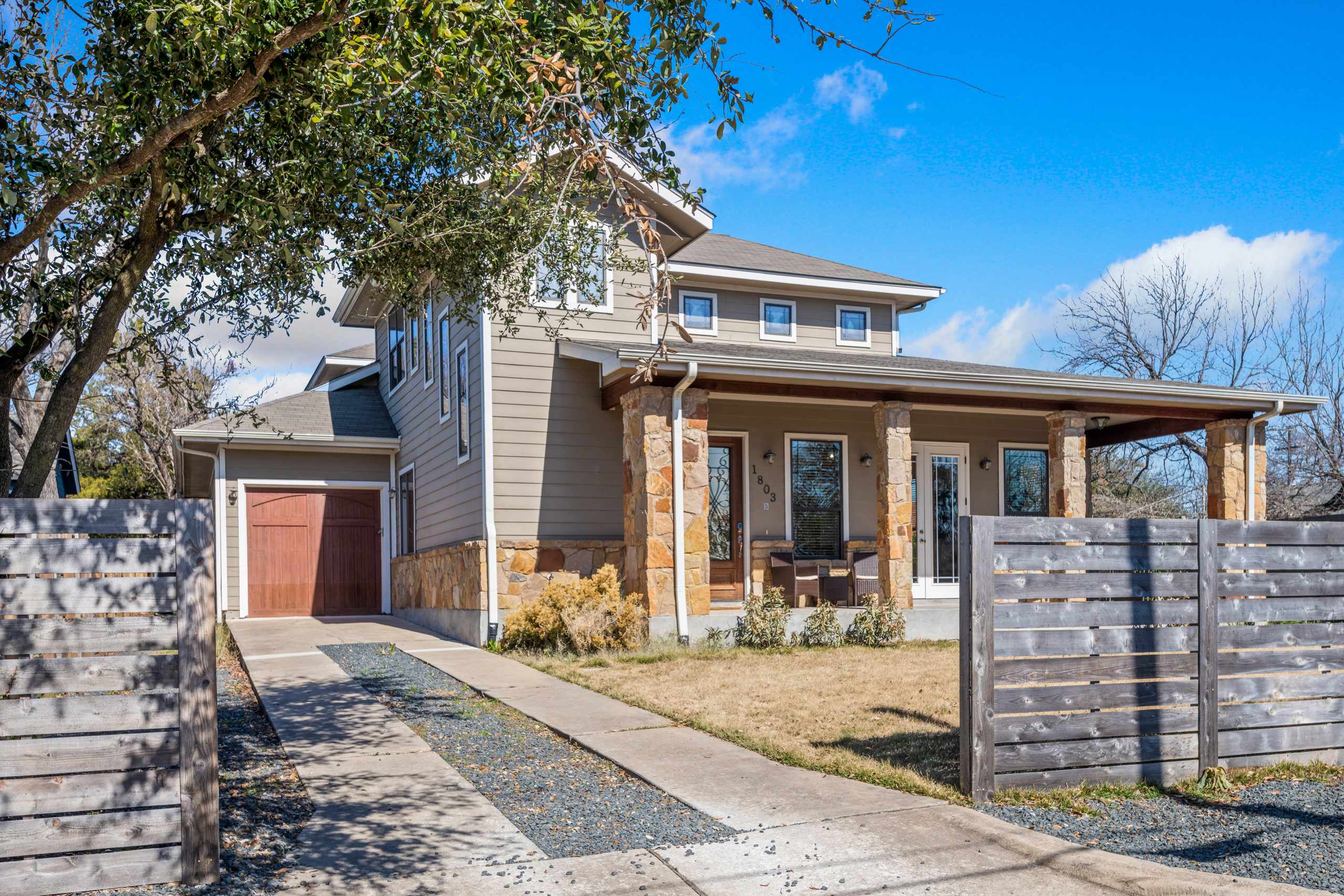 Bright 3BR Home | East ATX | Cowboy Pool | Near UT — Austin, TX — vacation rental